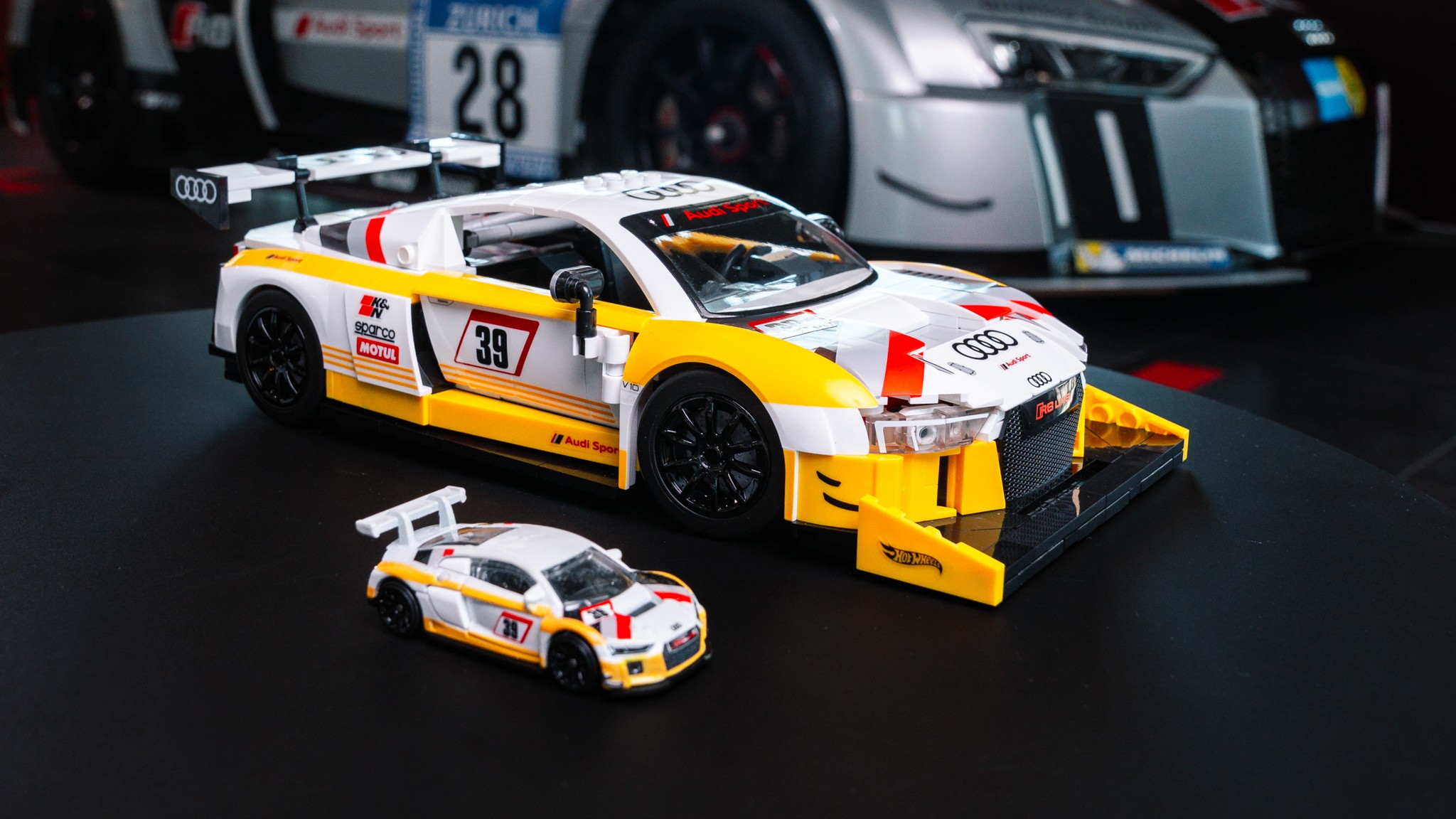 Audi R8 Avant S2 Mattel Brick Shop Models 14