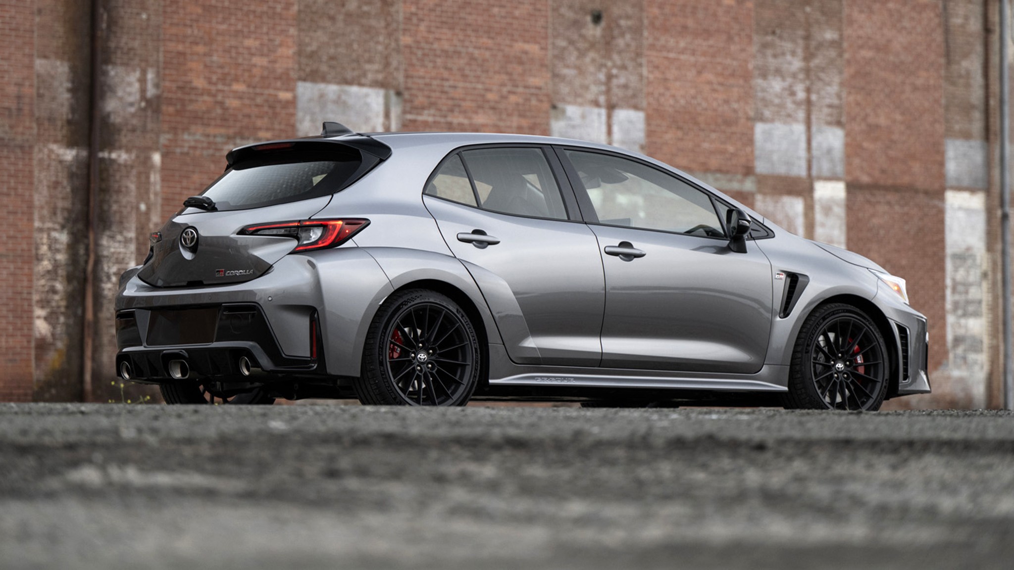 2026 Toyota GR Corolla PremiumPlus gray 017