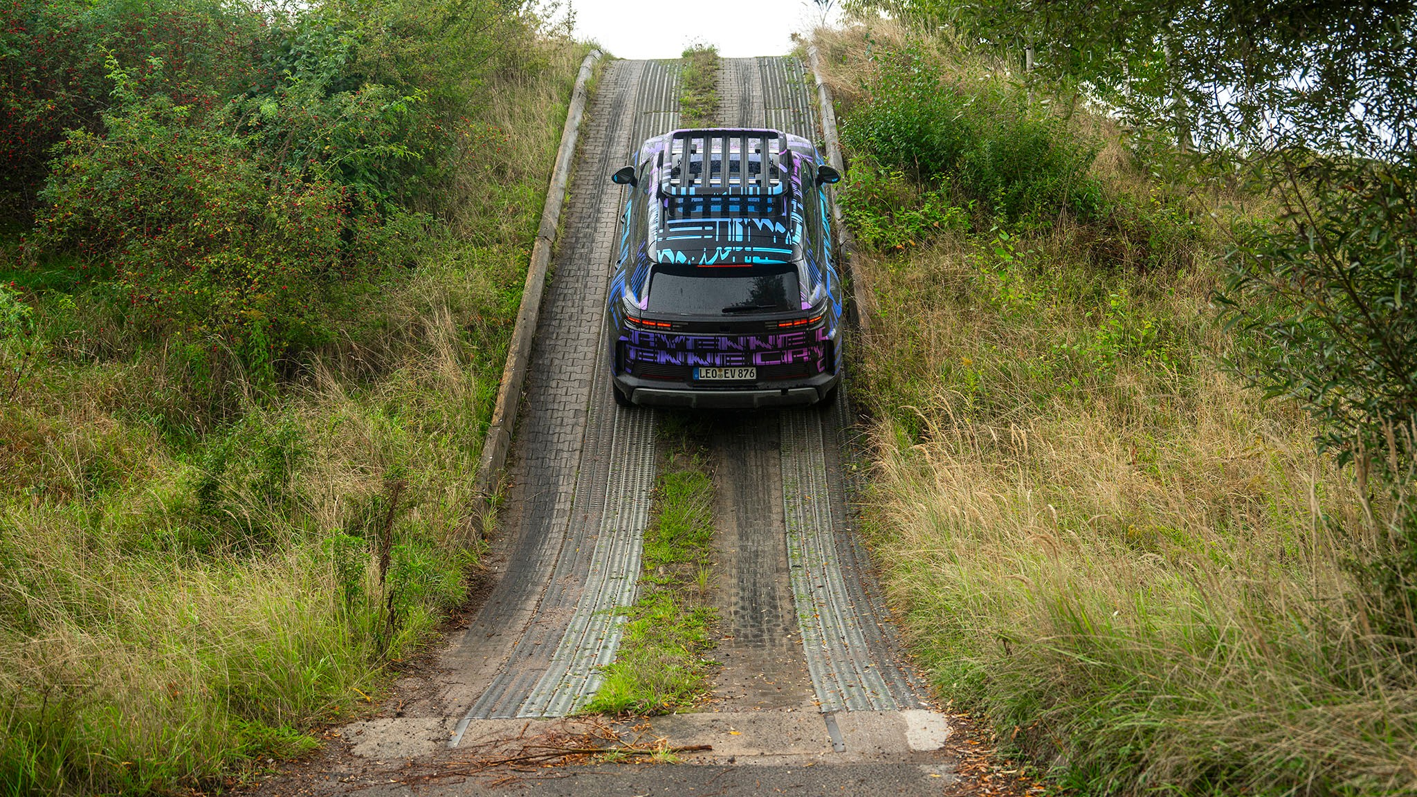 5 2027 Porsche Cayenne EV Tech Dive