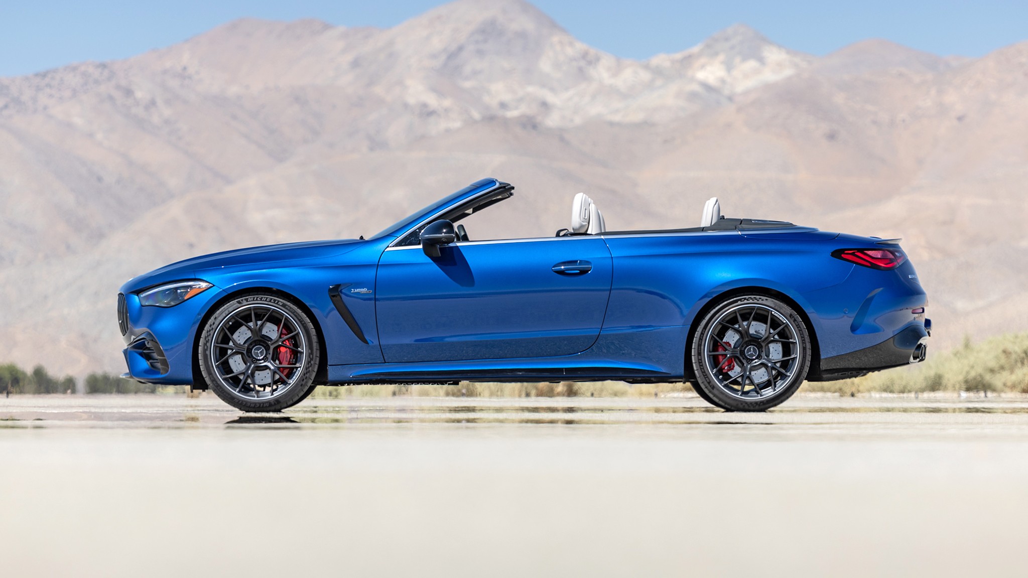 010 2025 Mercedes Benz AMG CLE53 Convertible