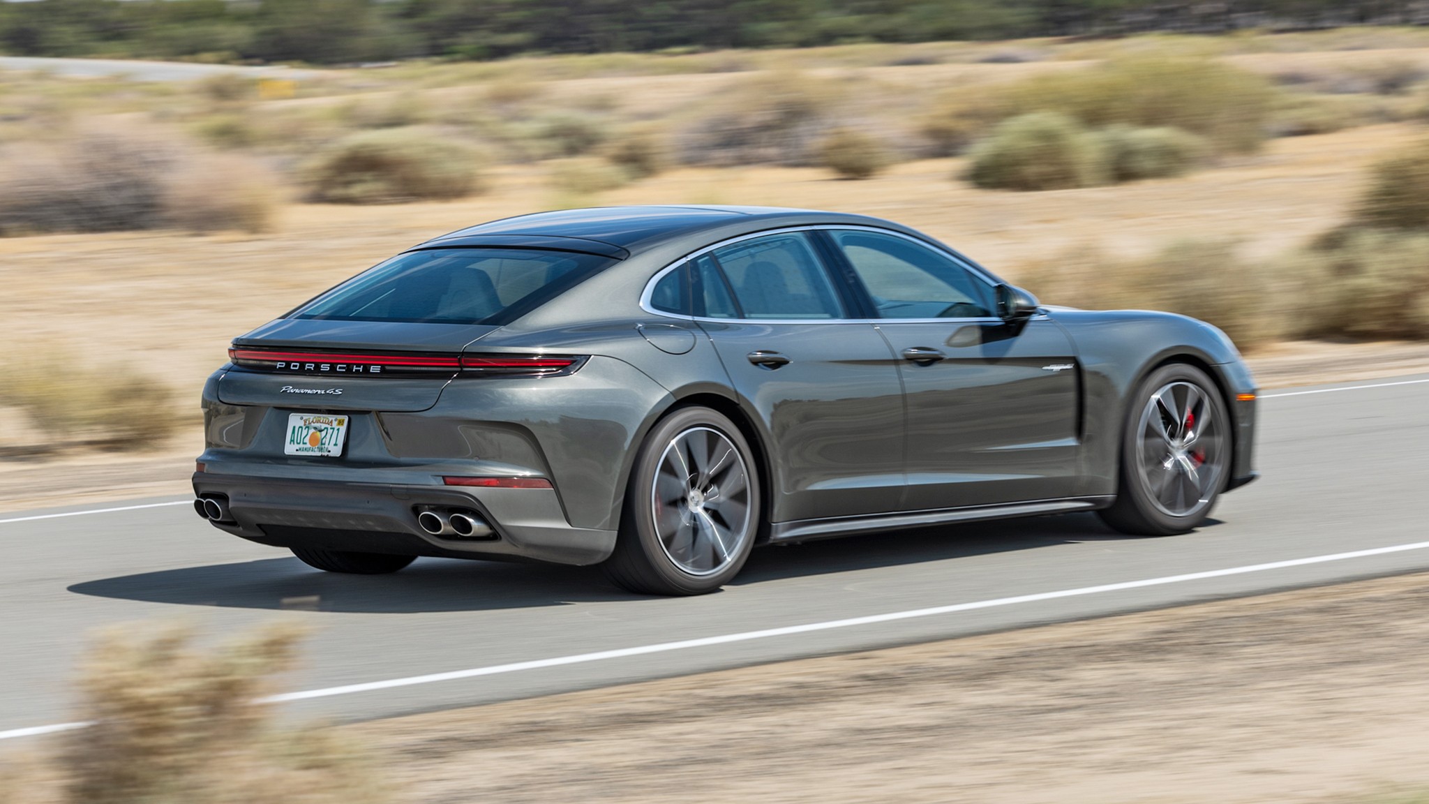 002 2025 Porsche Panamera 4S E Hybrid