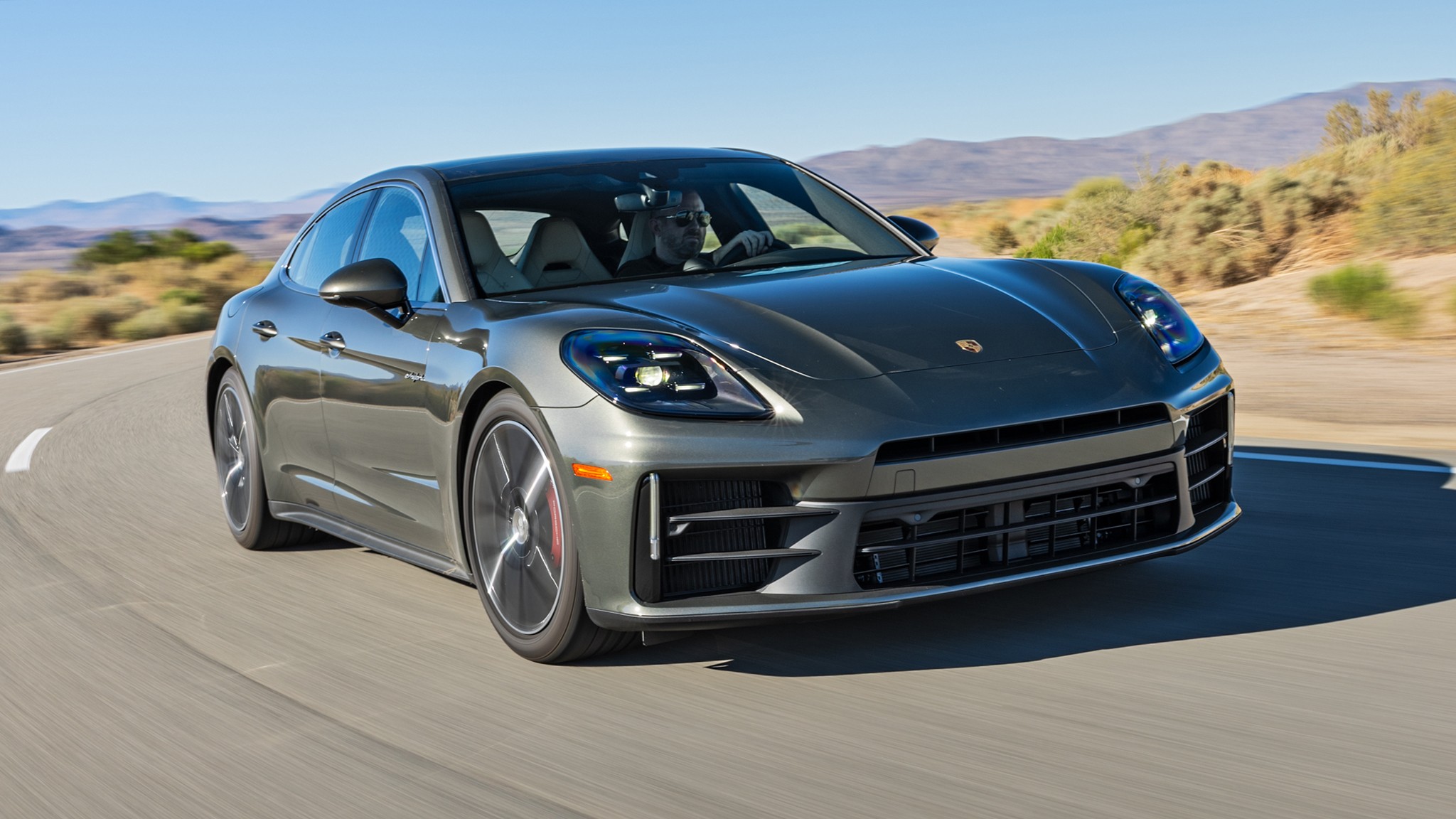 005 2025 Porsche Panamera 4S E Hybrid