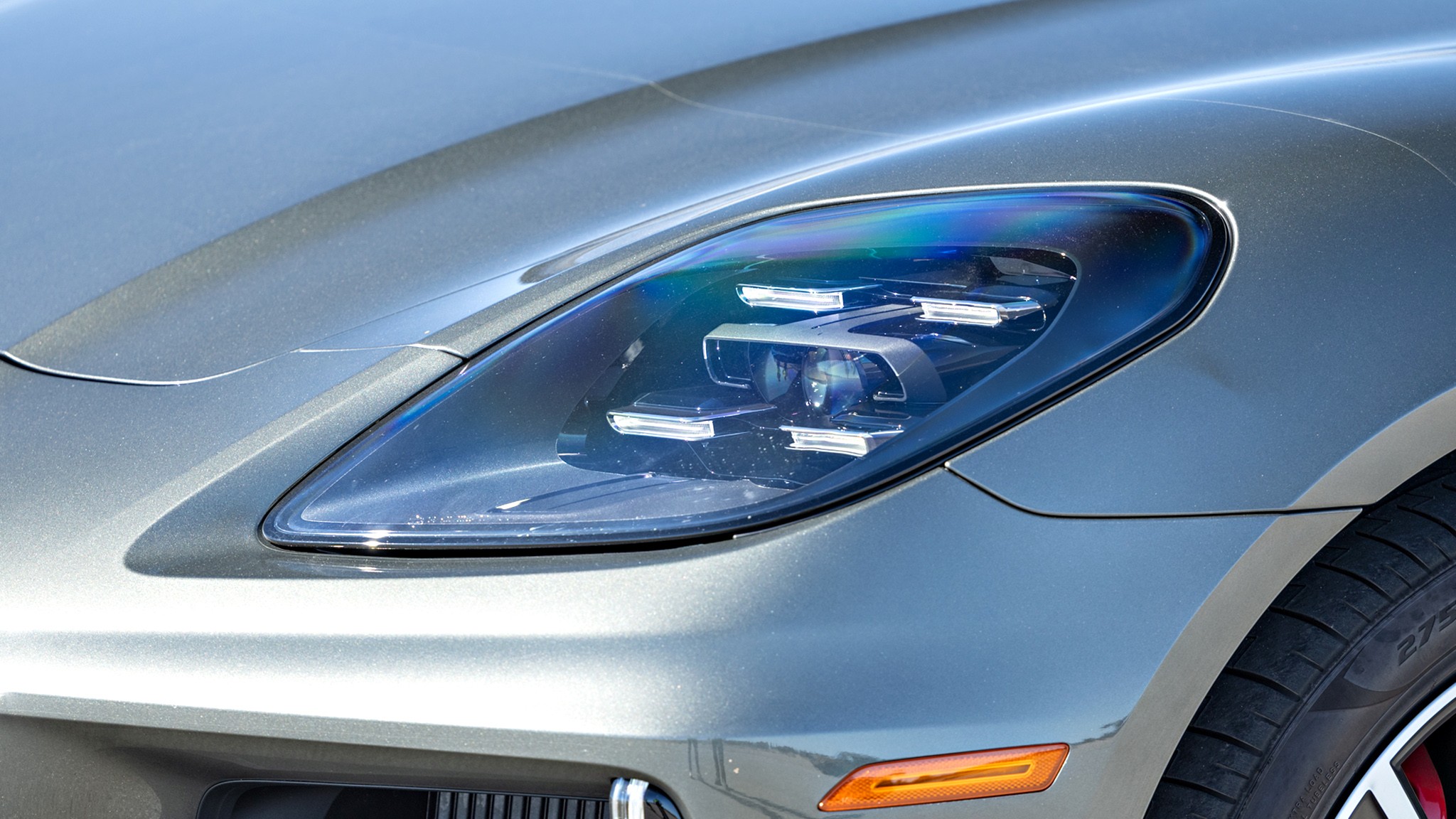 010 2025 Porsche Panamera 4S E Hybrid