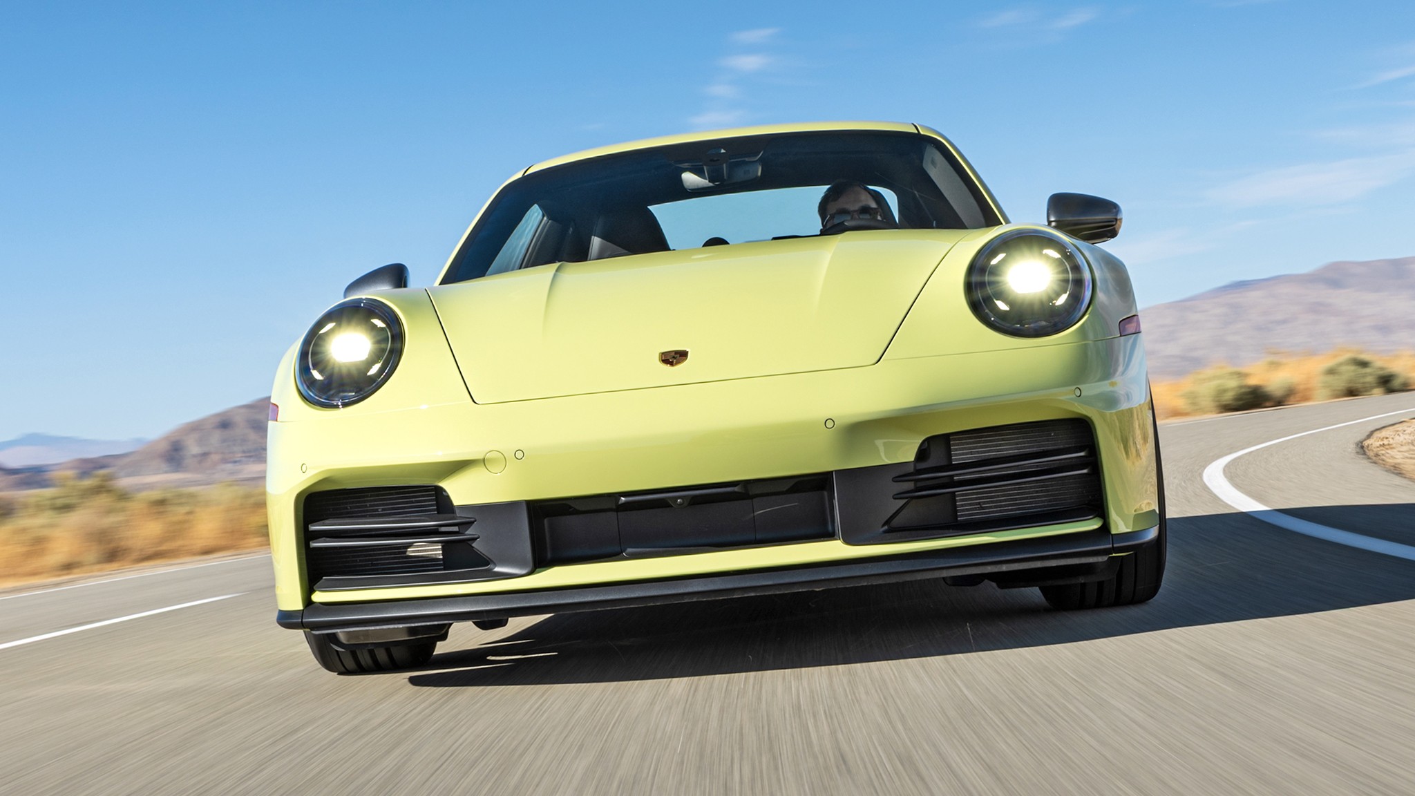 002 2025 Porsche 911 T