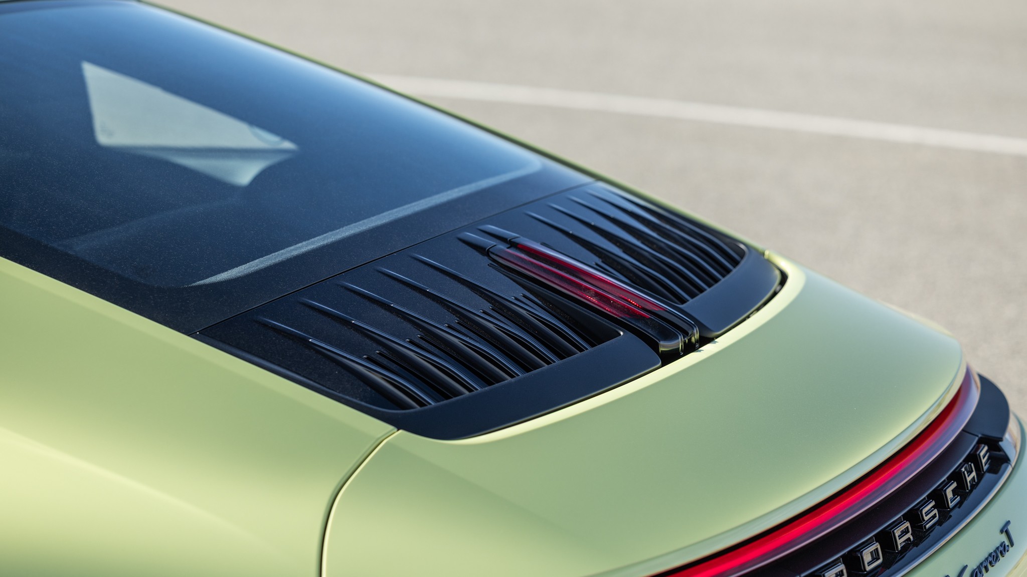 013 2025 Porsche 911 T