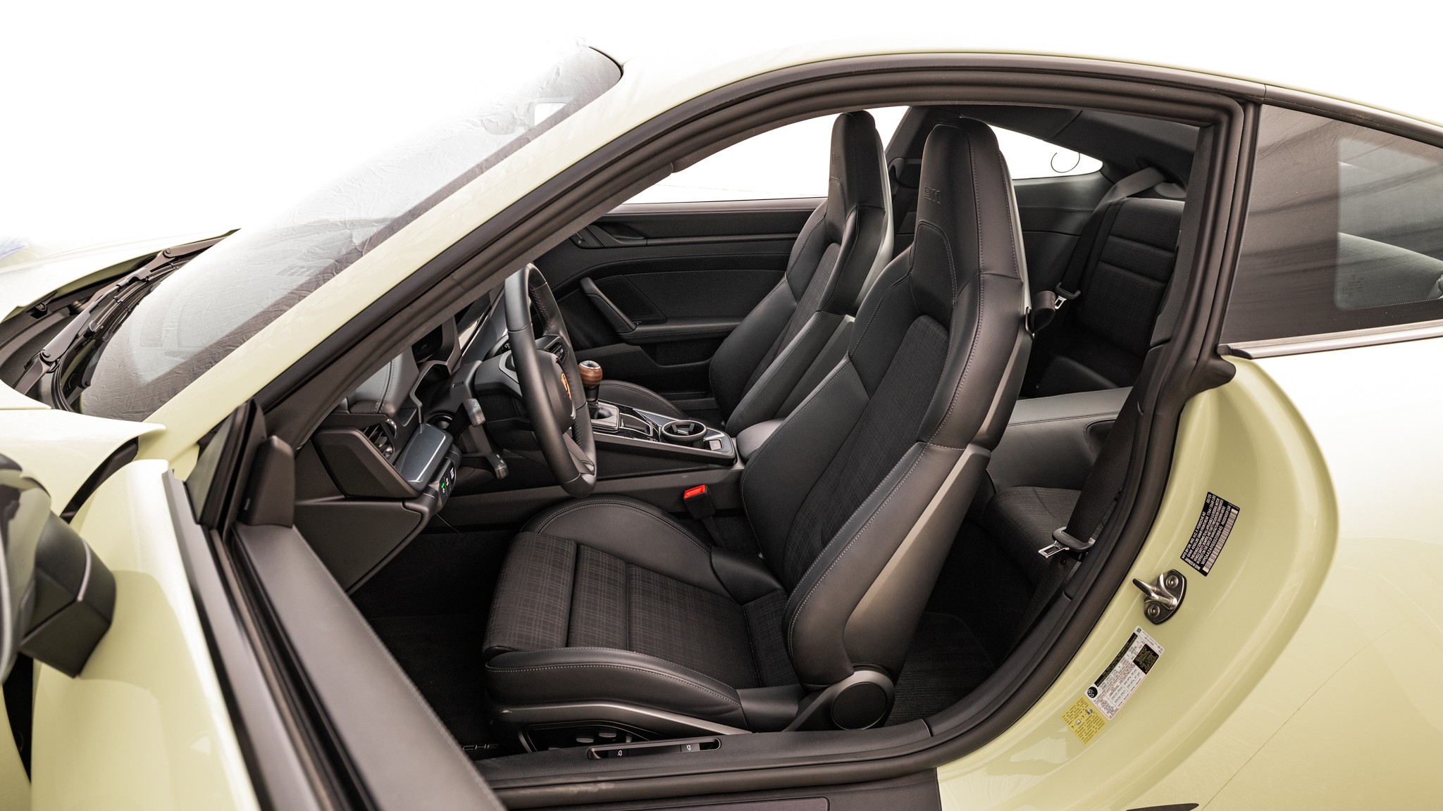 017 2025 Porsche 911 T