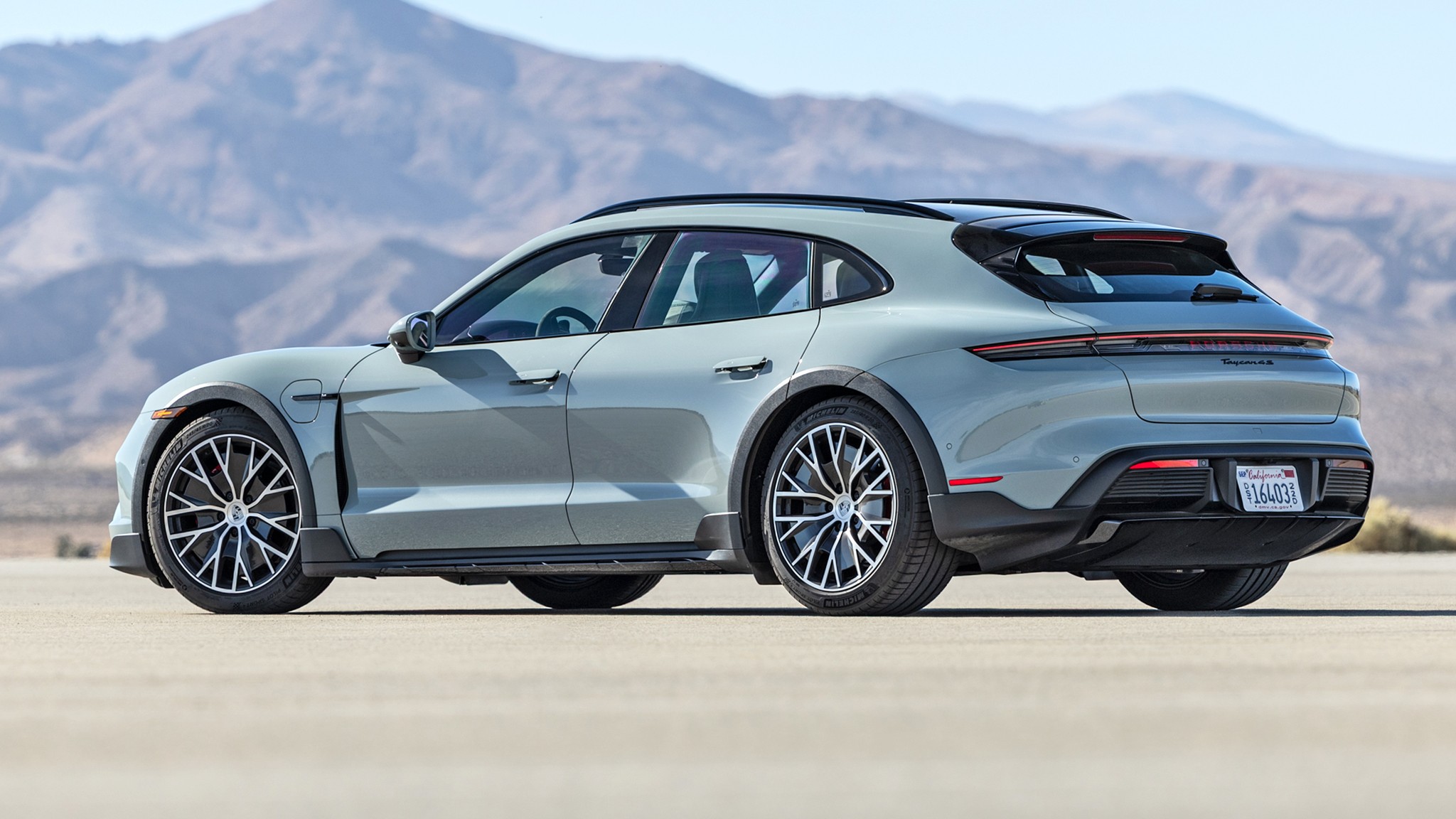 008 2024 Porsche Taycan 4S Cross Tourismo