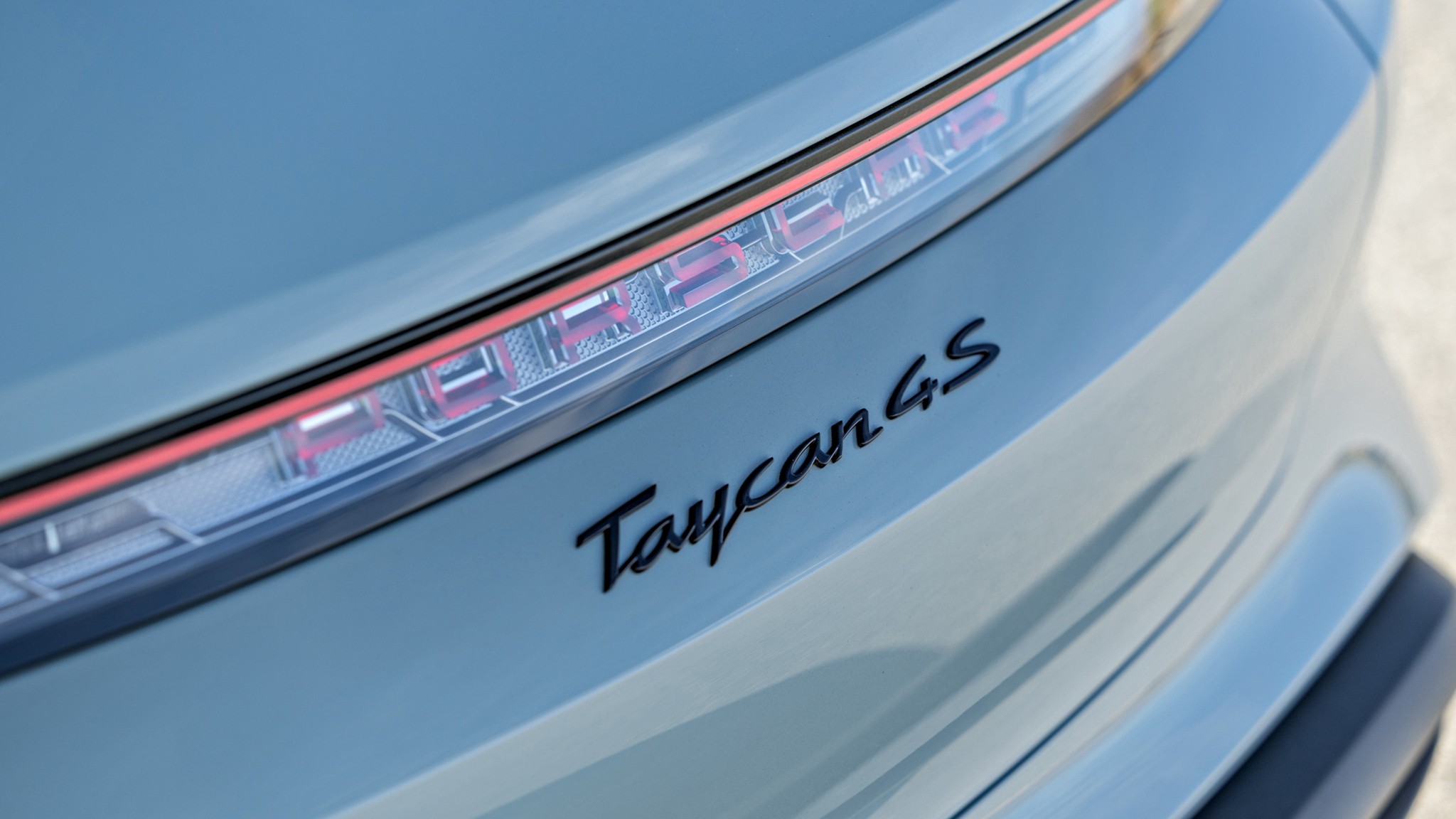 013 2024 Porsche Taycan 4S Cross Tourismo