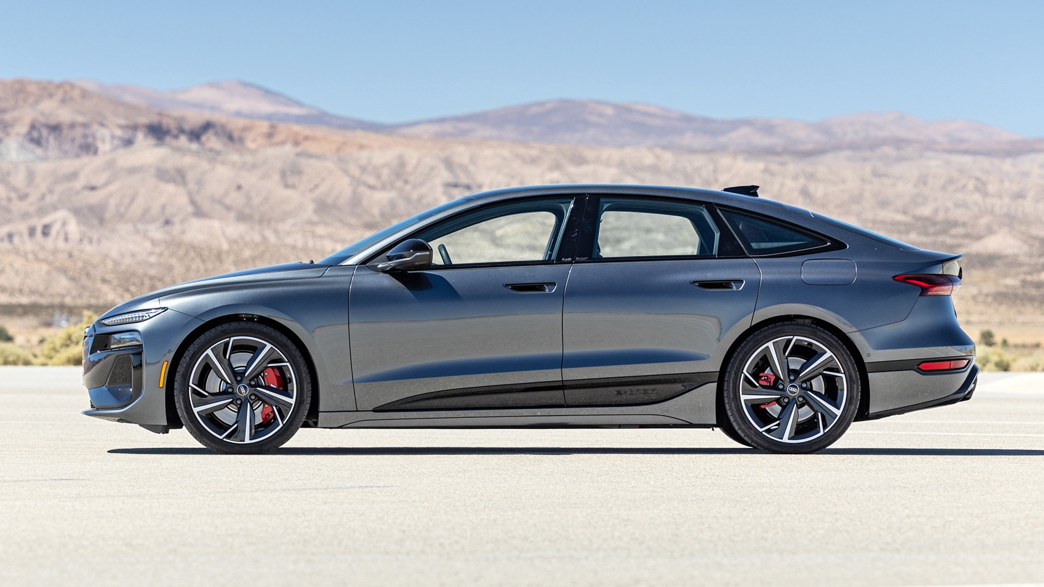 007 2026 Audi S6 E Tron Sportback