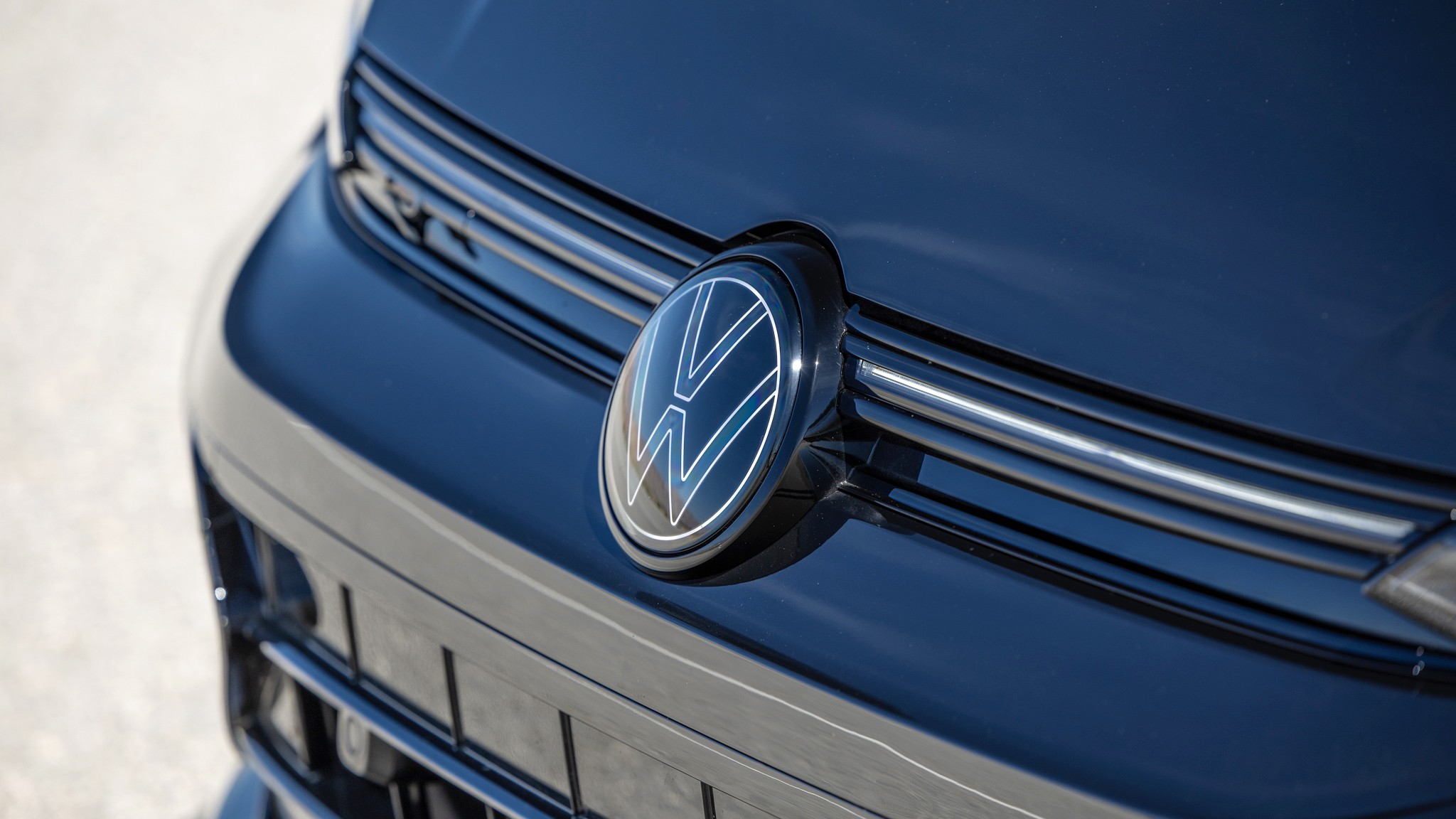 009 2026 Volkswagen Golf R