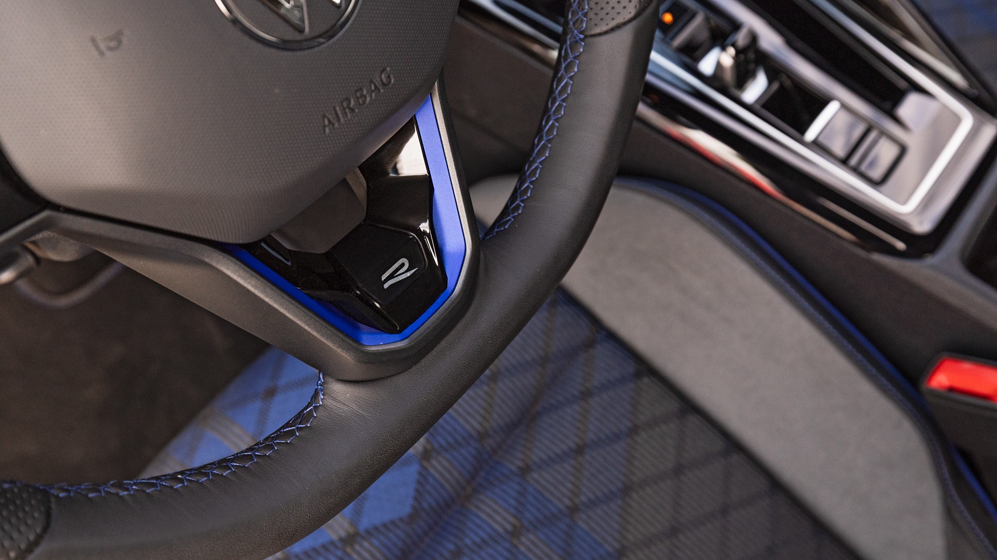 021 2026 Volkswagen Golf R