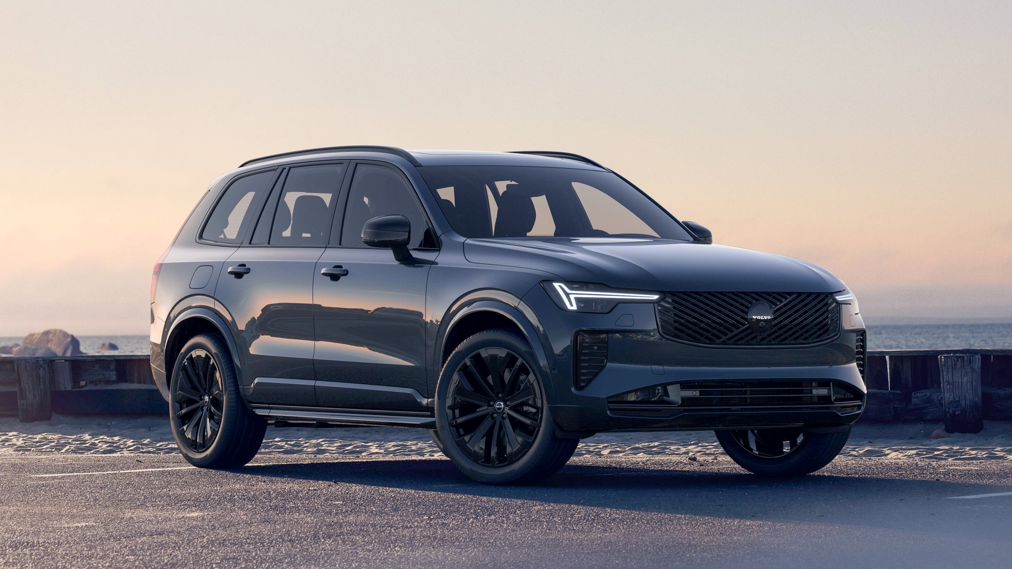 2026 Volvo XC90 Black Edition Mild Hybrid PHEV SUV 1