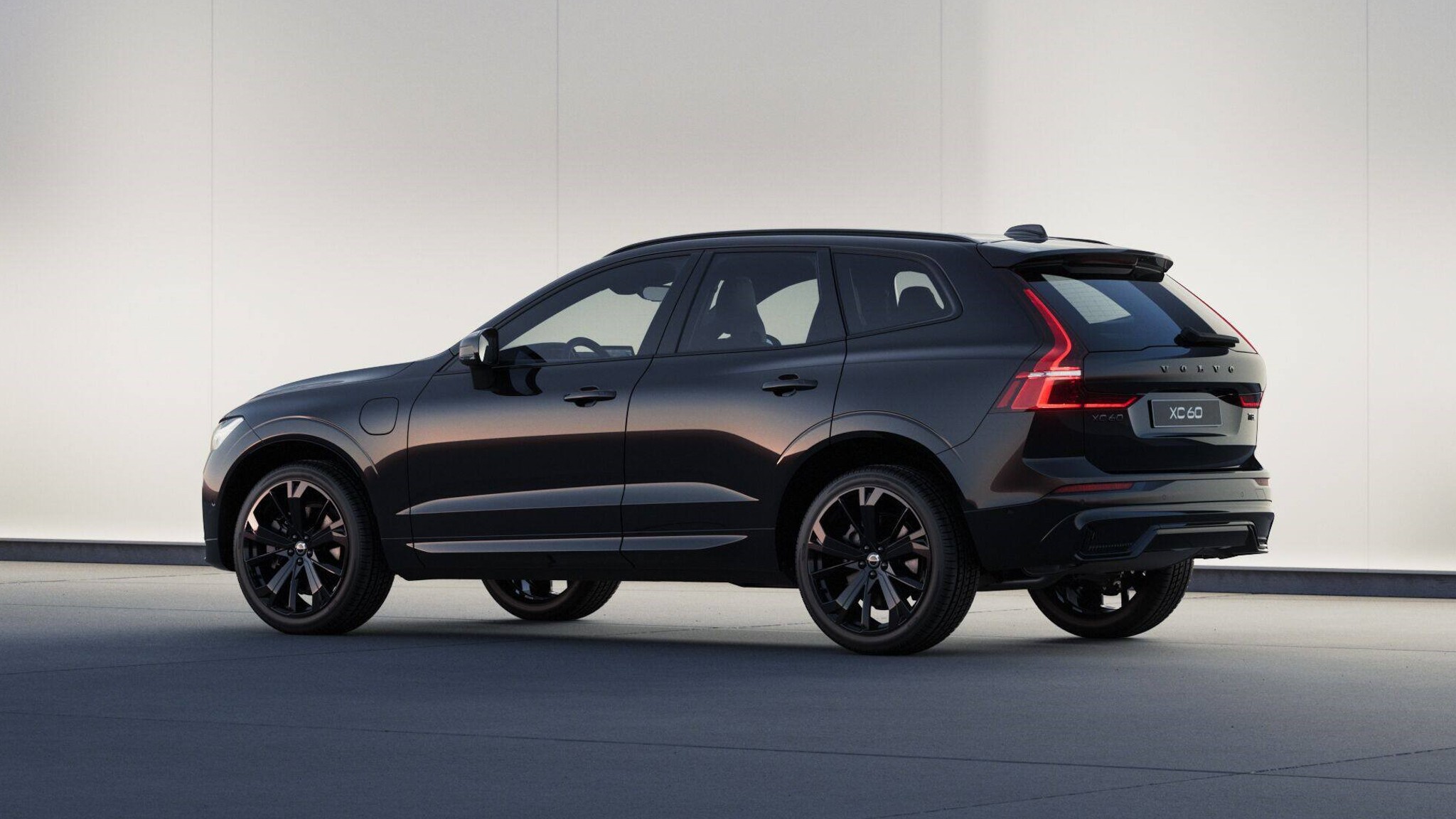 2026 Volvo XC90 Black Edition Mild Hybrid PHEV SUV 13