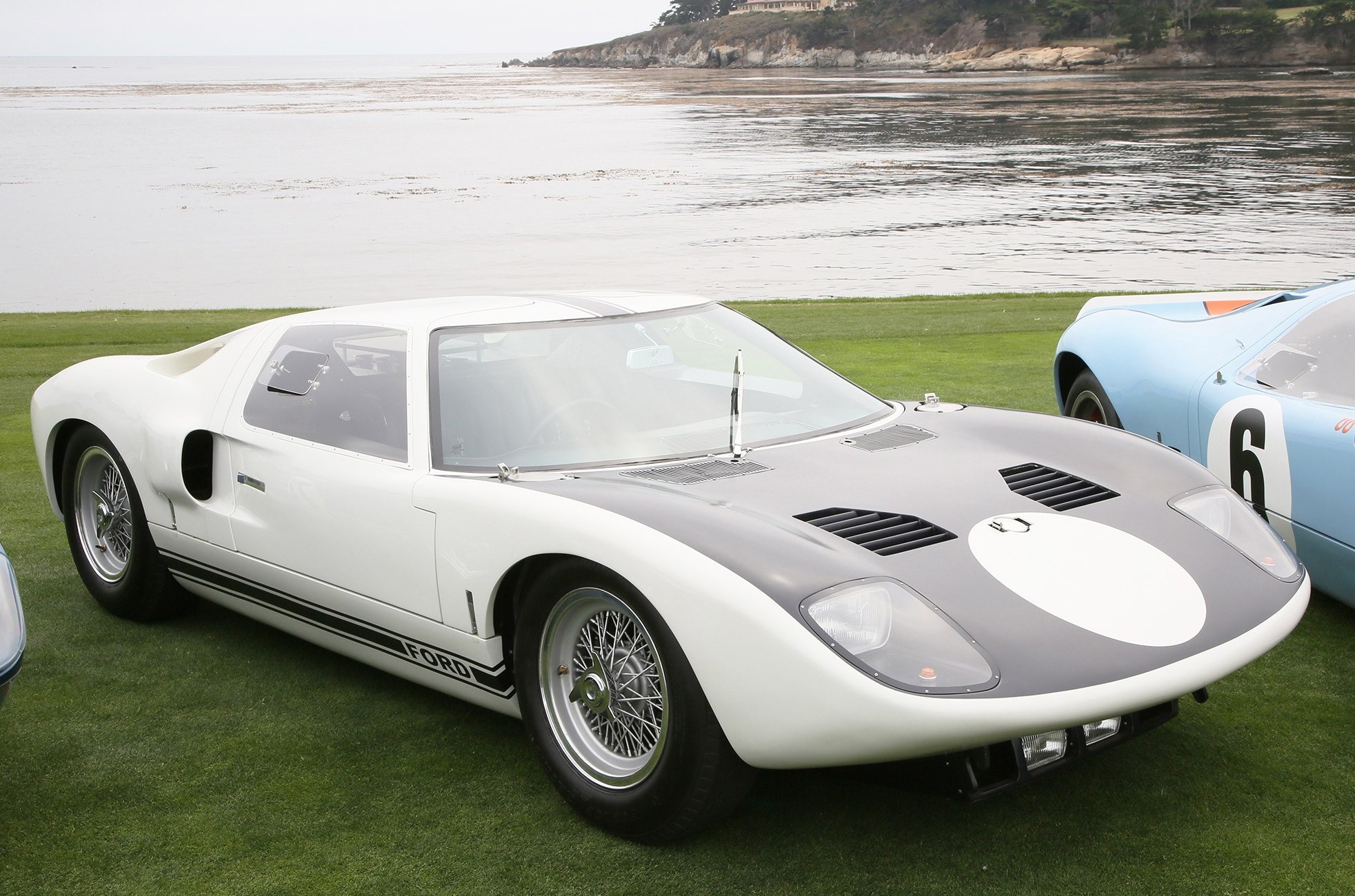 1964 Ford GT40 Tribute Car 2016 Pebble Beach Conours 