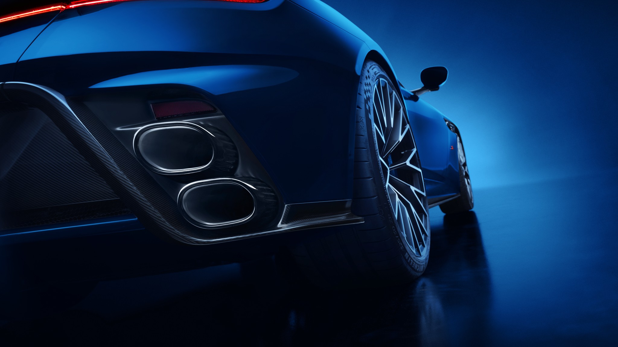 2026 Aston Martin DB12 S Sports Tourer Coupe Twin Turbo V8 13