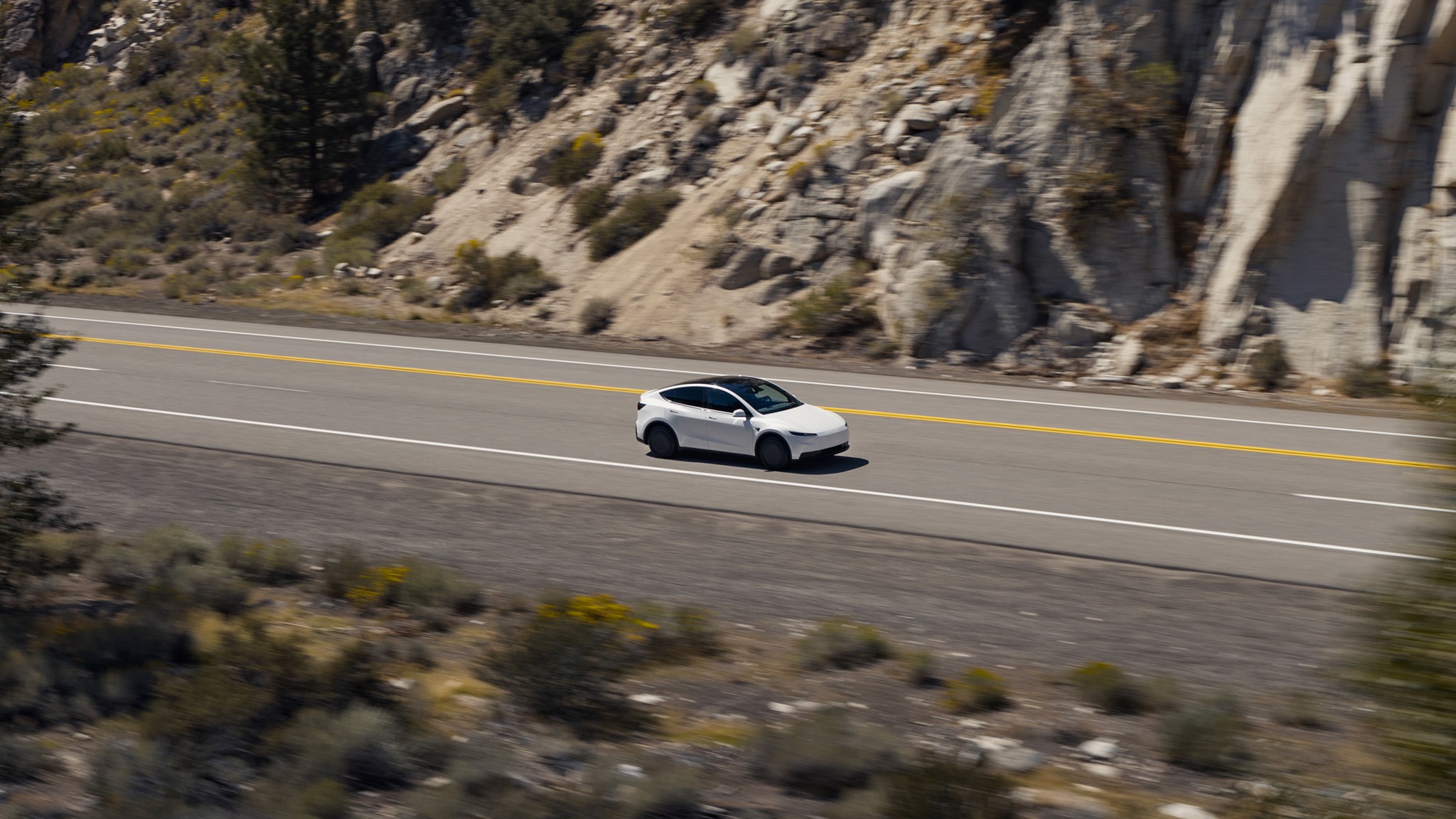 2026 Tesla Model Y Standard RWD SUV EV Electric Vehicle Crossover 2