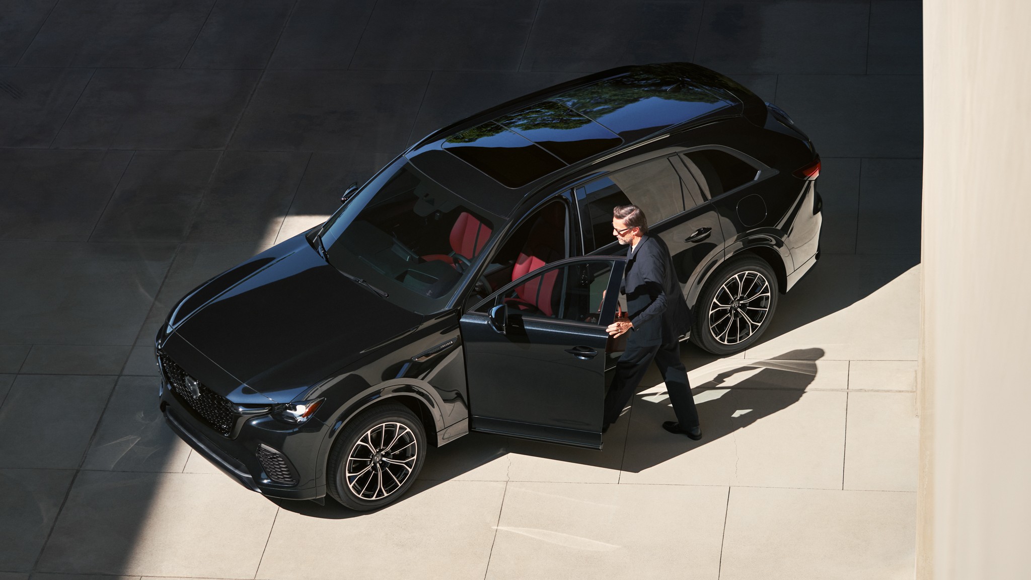 2026 Mazda CX 70 Mild Hybrid PHEV Hybrid Midsize SUV Two Row 1