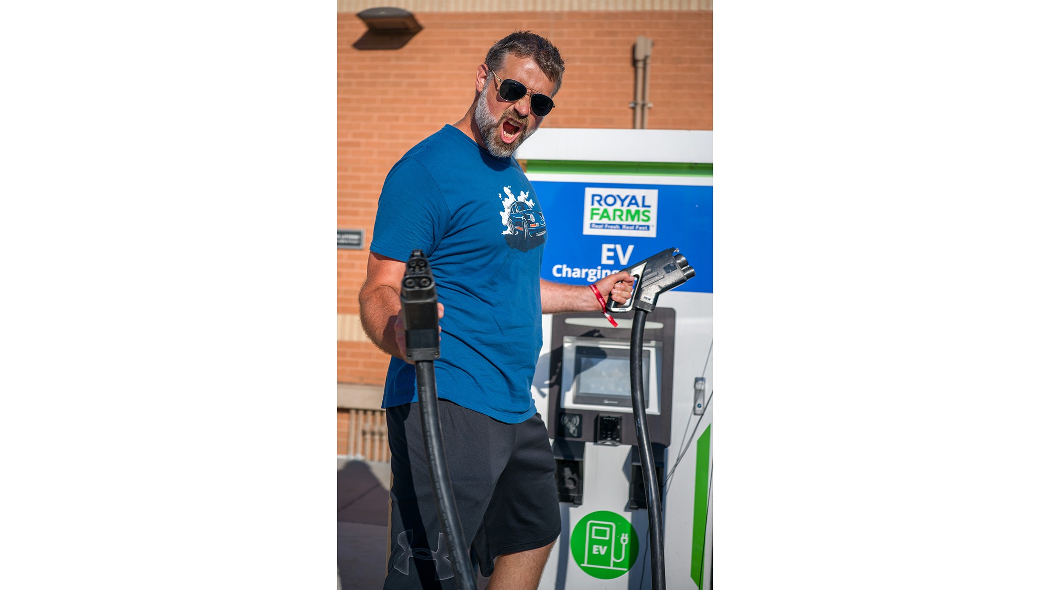 MT 09 19 25 LUCID AIR SAPHIRE 11