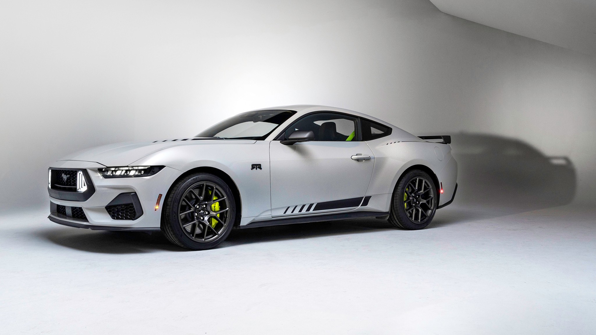 005 2026 Ford Mustang RTR