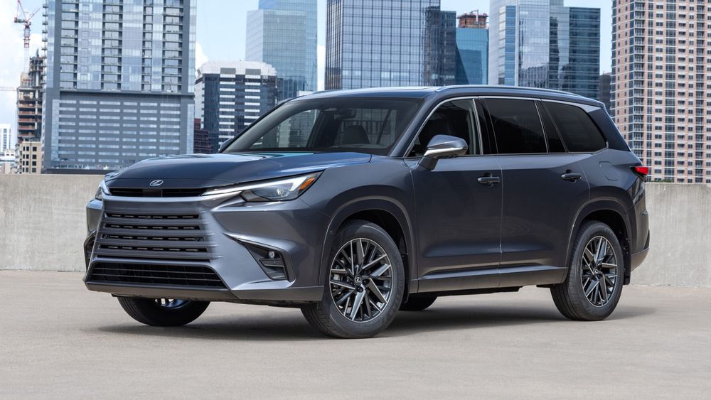 Lexus TX