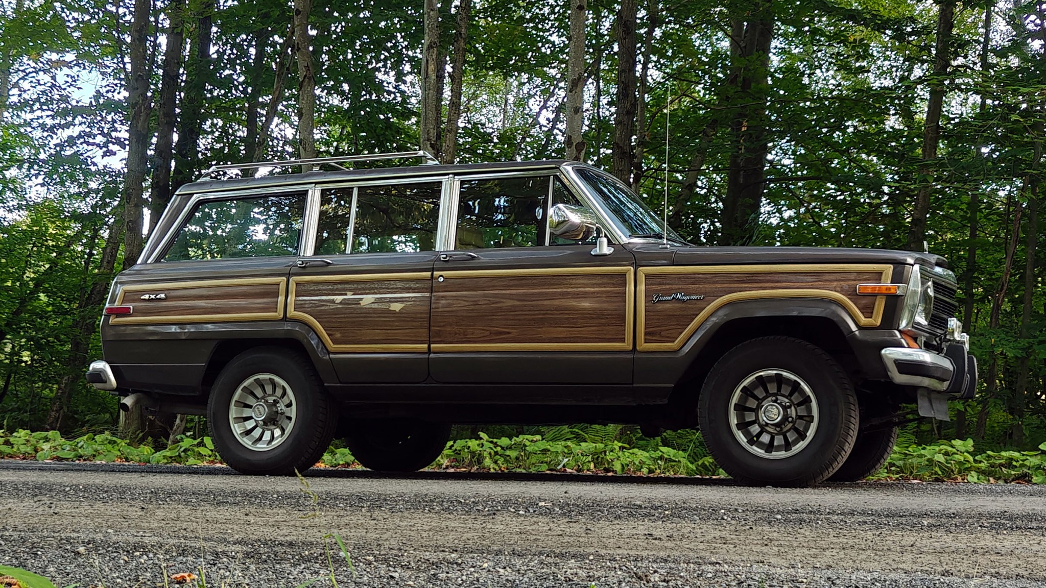 002 1987 jeep grand wagoneer daily driver safety