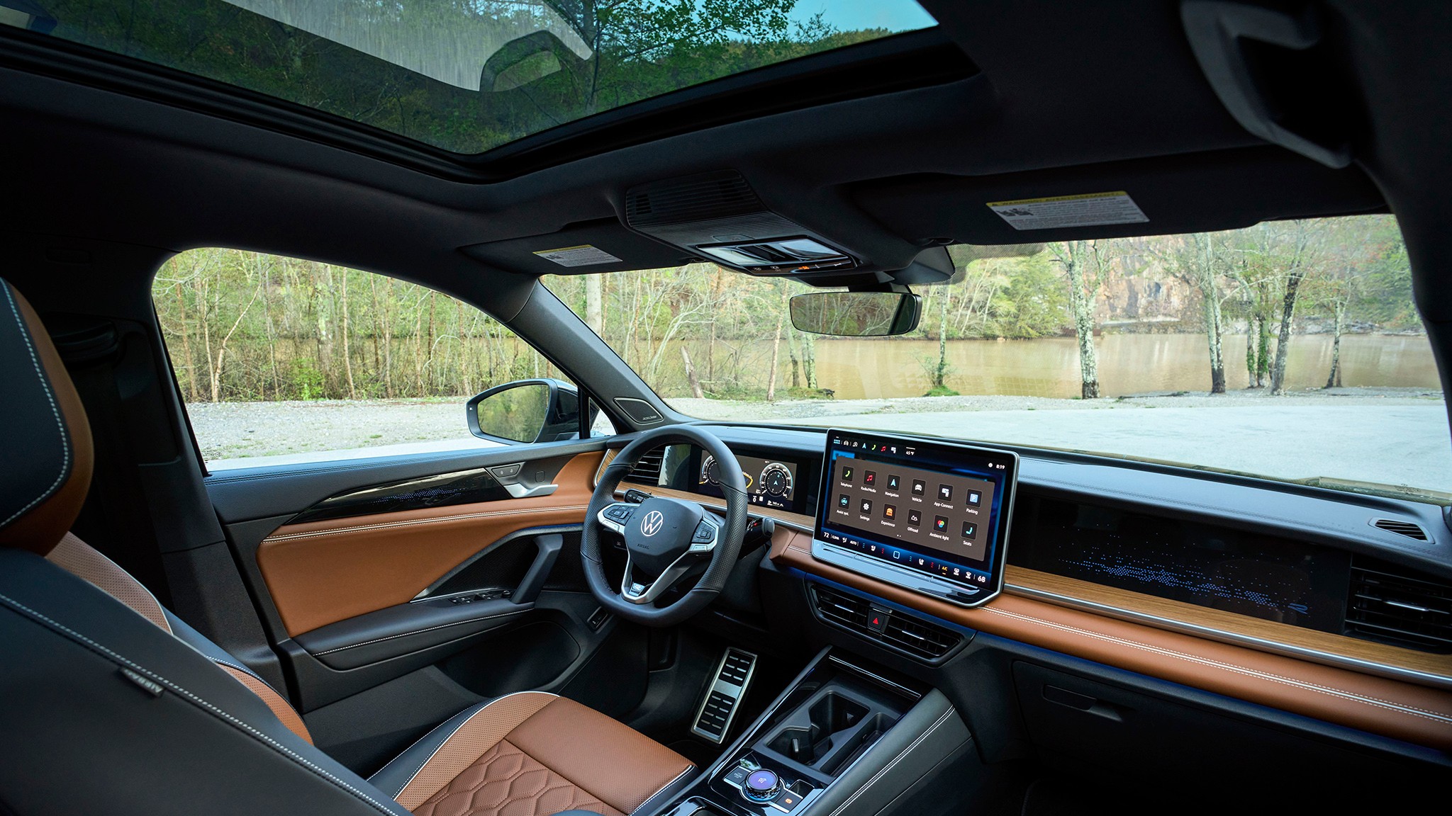 2026 Volkswagen Tiguan SEL R Line Turbo Avocado Interior Trahan 0068