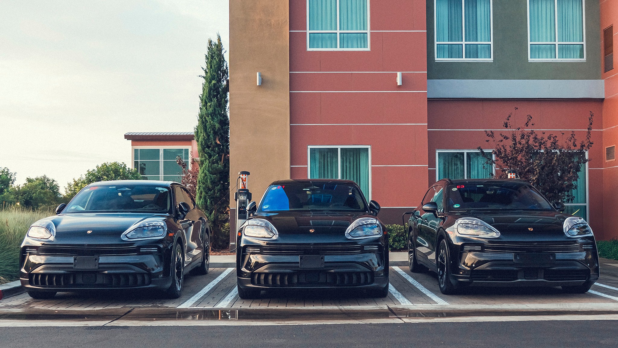 5 electric porsche cayenne range test