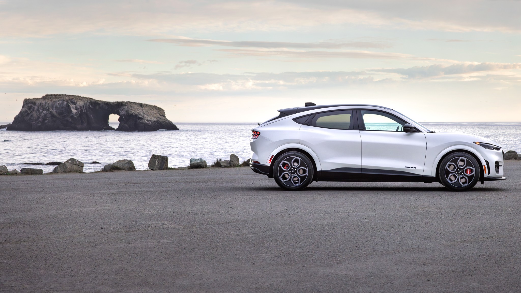 2026 Ford Mustang Mach E GT California Special EV SUV Electric Vehicle 26