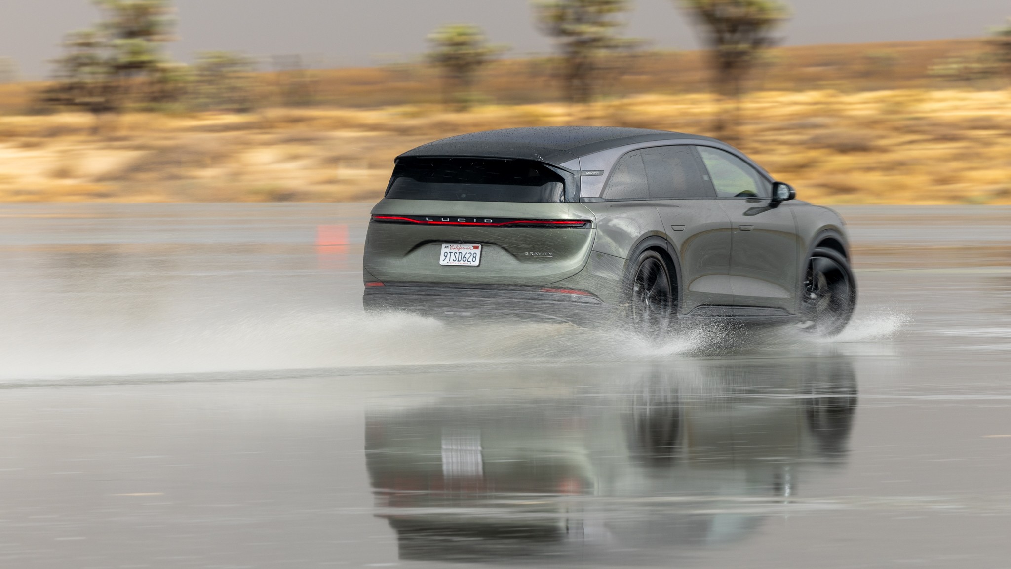 027 2026 Lucid Gravity Grand Touring