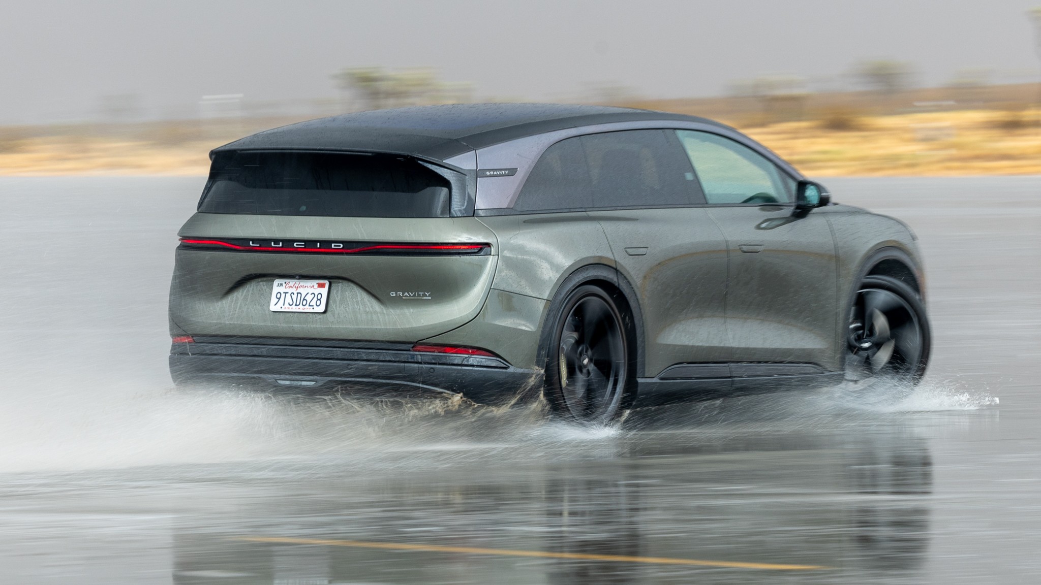 032 2026 Lucid Gravity Grand Touring