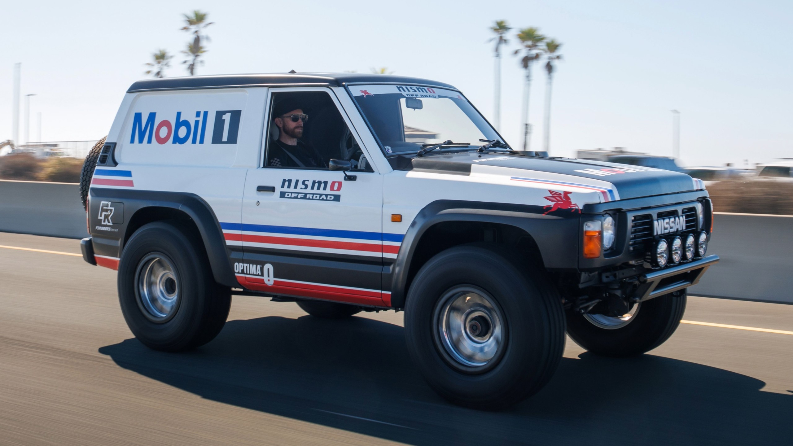 1990 Nissan Racing Patrol 2025 SEMA Show SUV Off Road Mobil 1 Chris Forsberg 1