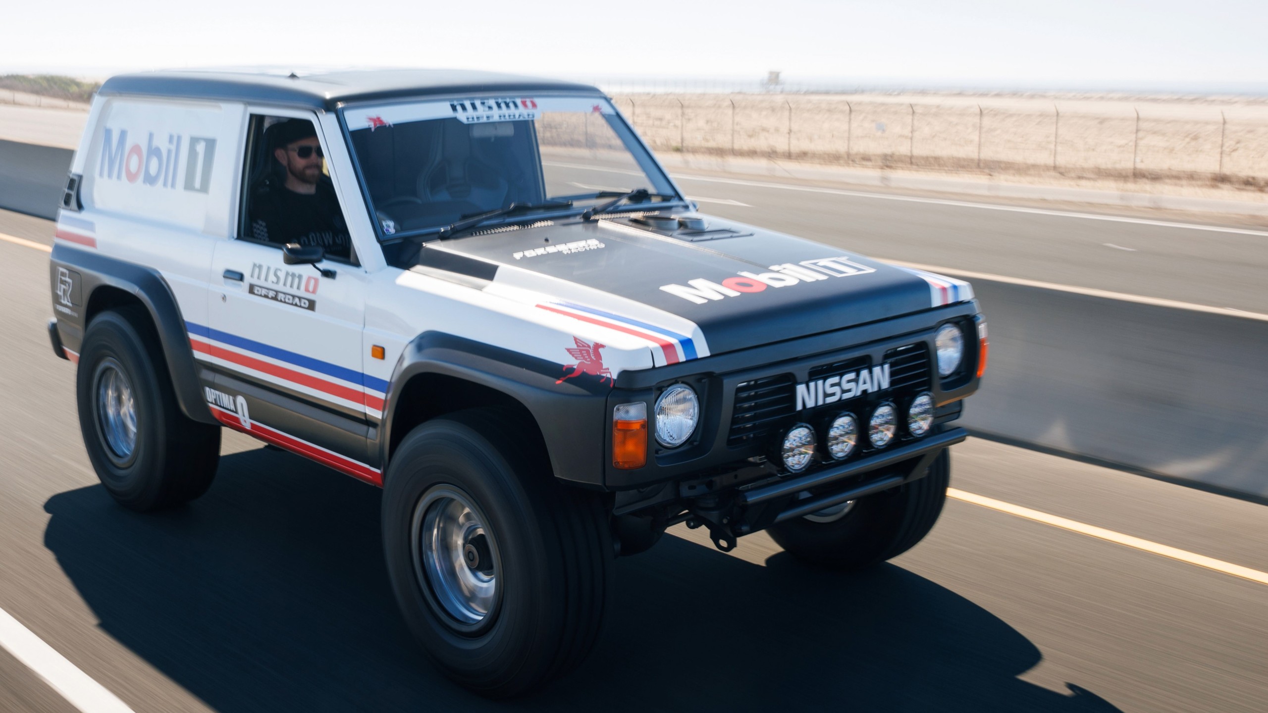 1990 Nissan Racing Patrol 2025 SEMA Show SUV Off Road Mobil 1 Chris Forsberg 6