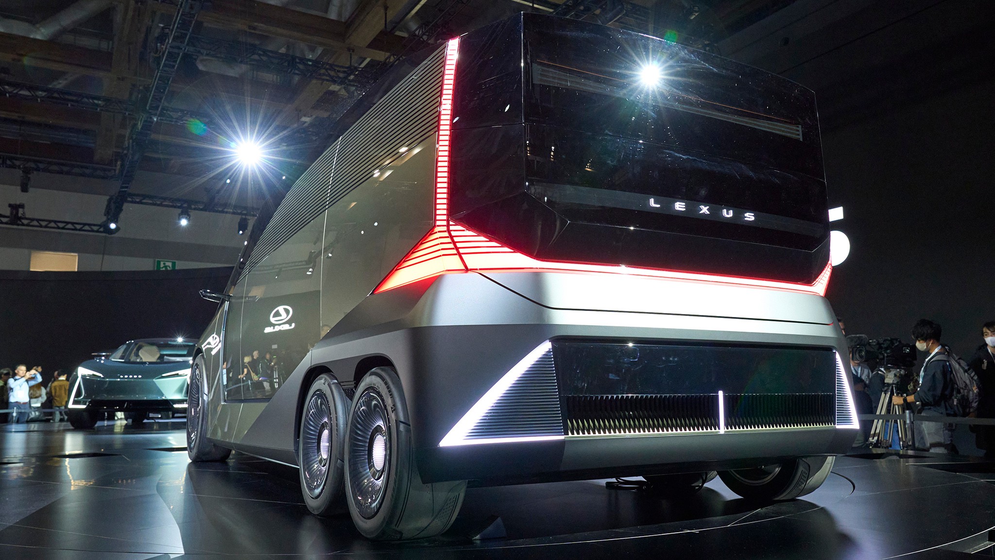 114 Lexus LS Concept Minivan at 2025 tokyo show