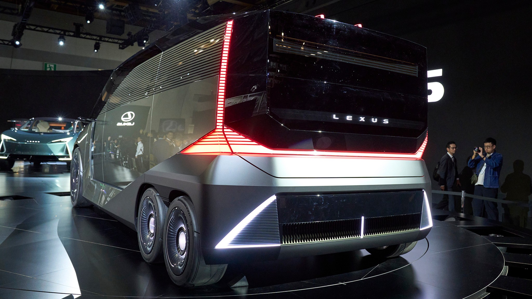 117 Lexus LS Concept Minivan at 2025 tokyo show