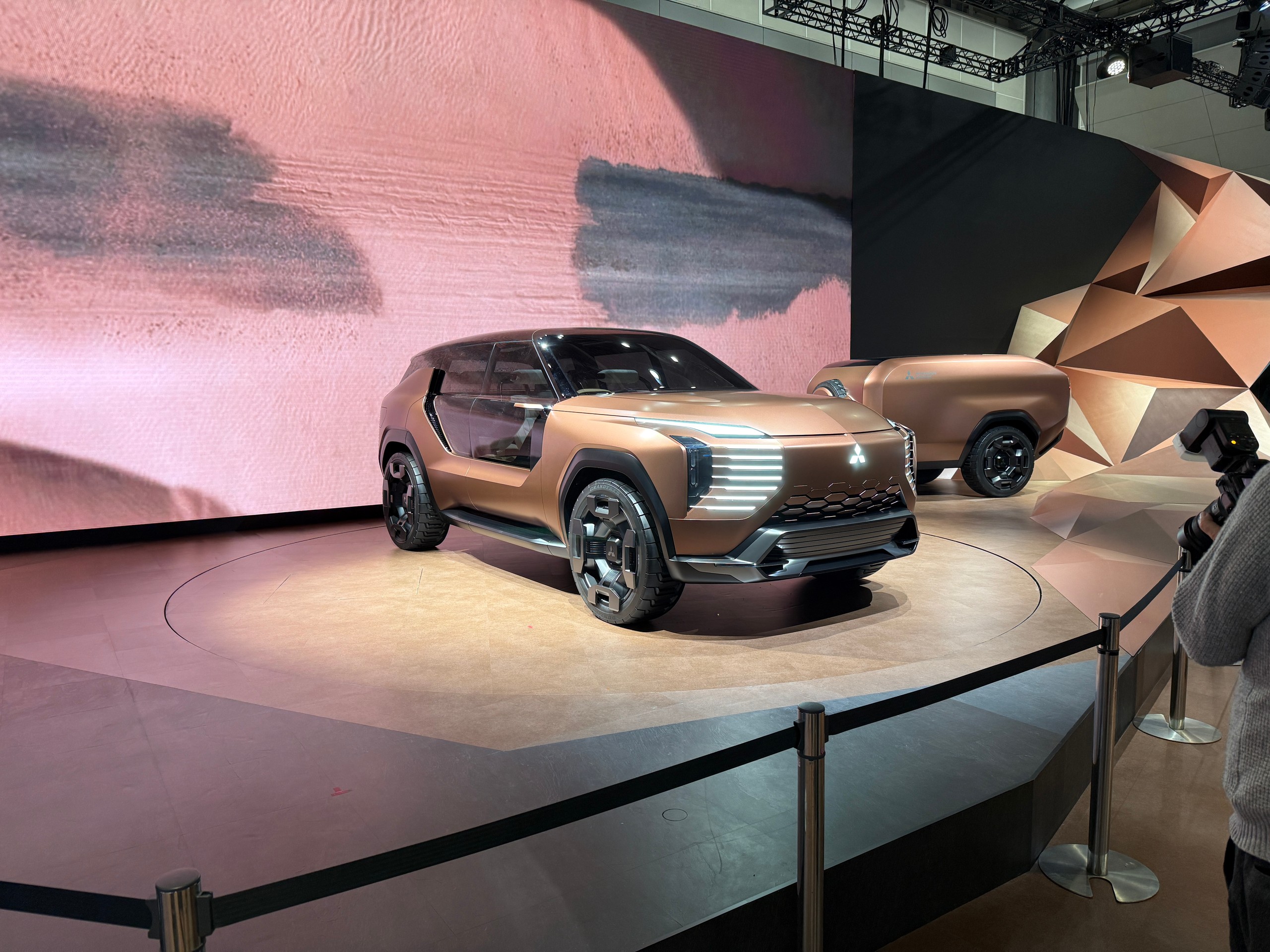 Mitsubishi Elevance Concept 8