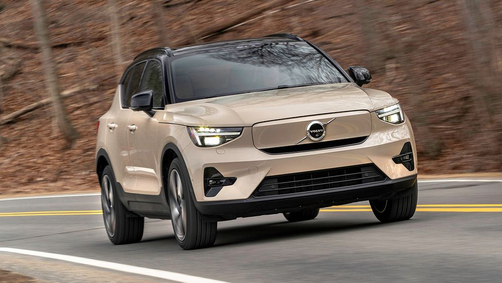 Volvo EX40