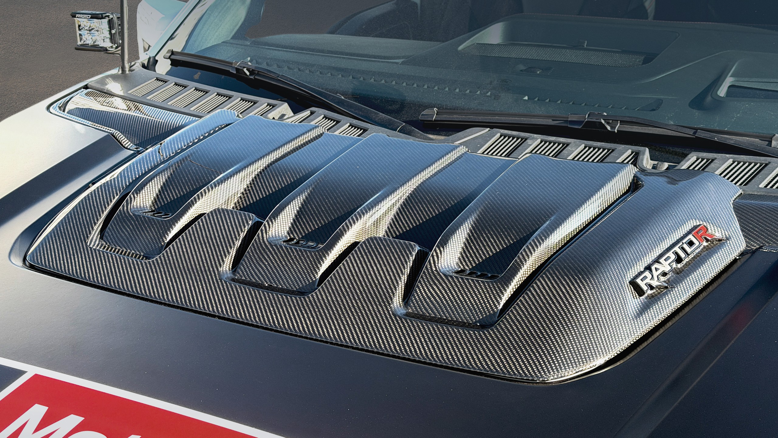 2025 Ford Custom Garage F150 Raptor R Pickup Truck SEMA Concept 4