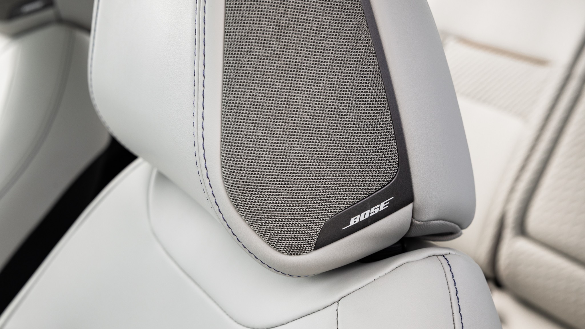 007 2026 Nissan Leaf Platinum EV