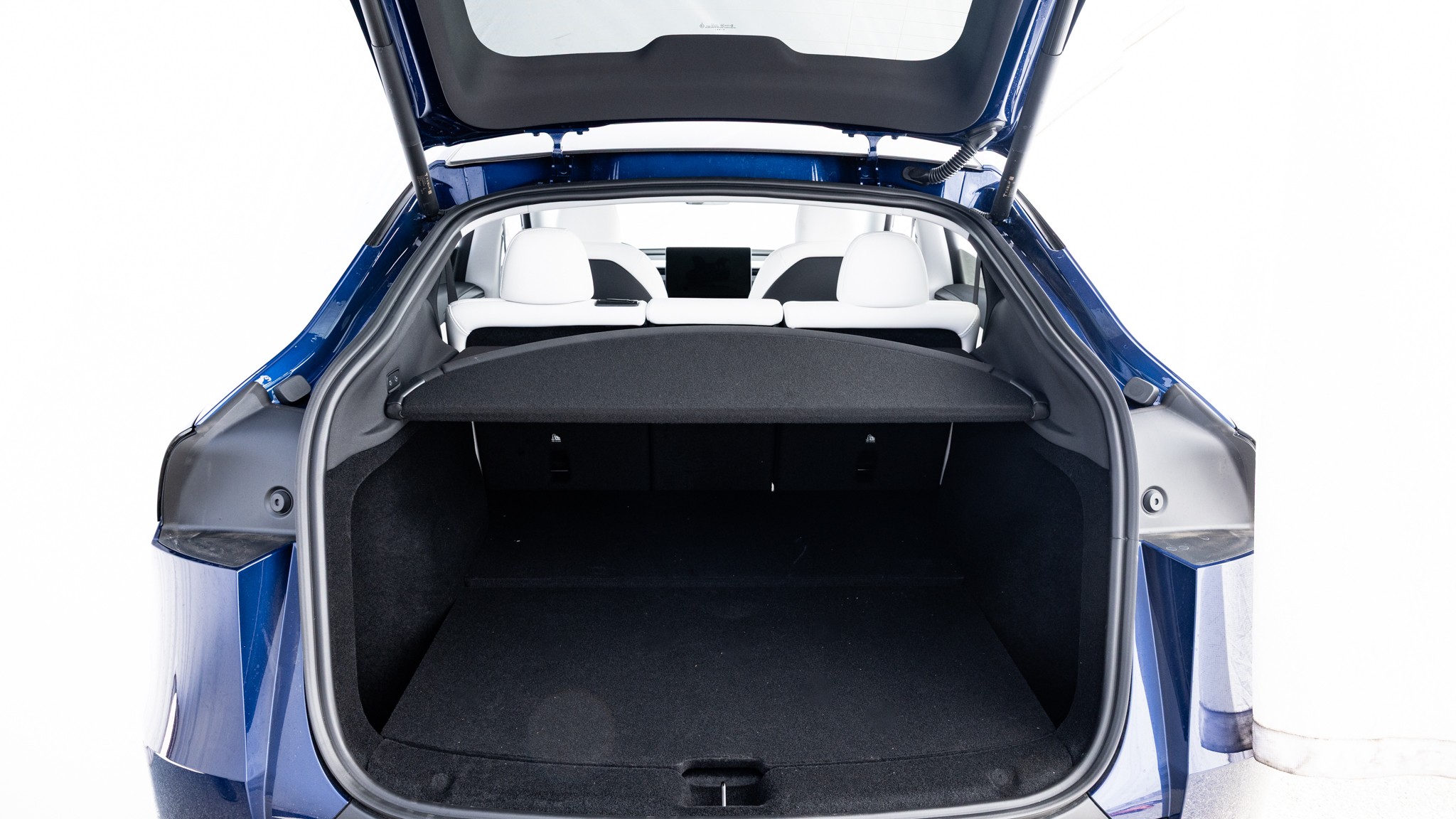 008 2025 Tesla Model Y RWD