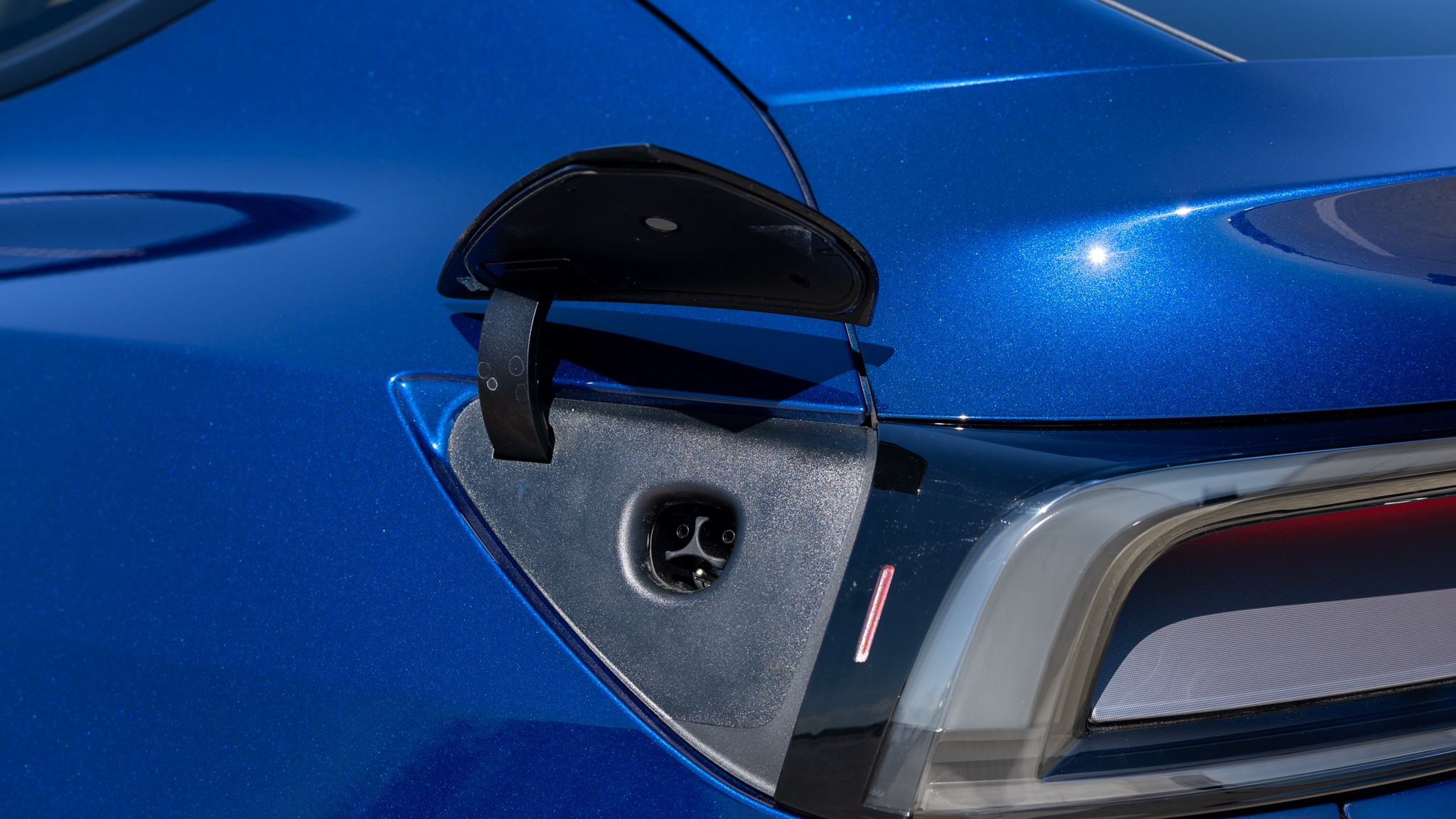 015 2025 Tesla Model Y RWD