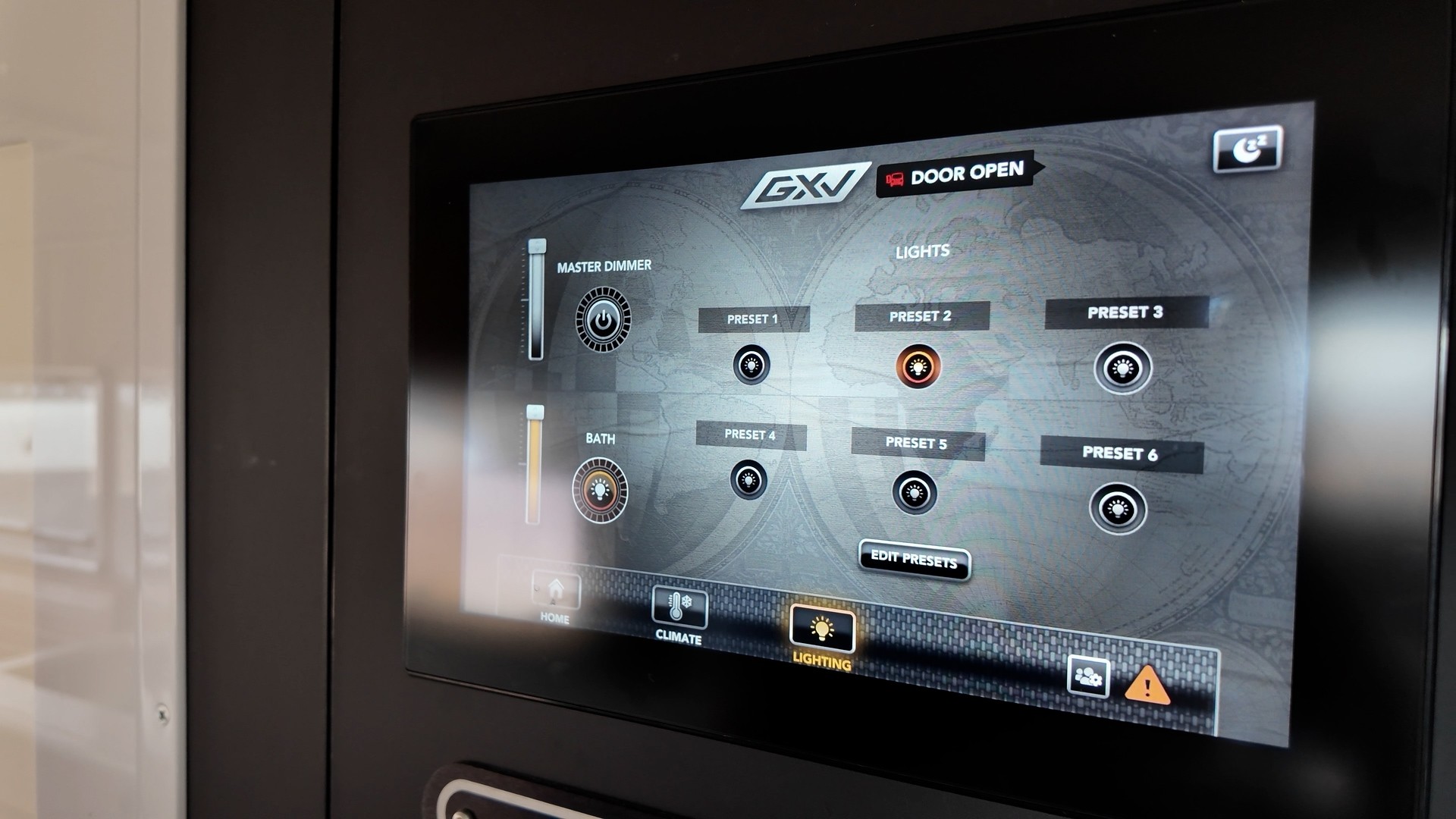 Storyteller Overland GXV Hilt 038