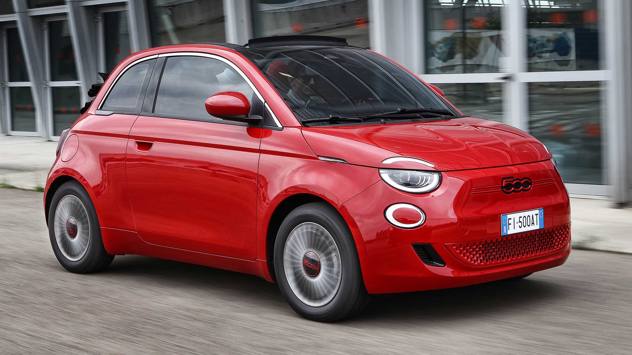 Fiat 500 EV Quick Drive: Could This Small Car Come Back (Again)?