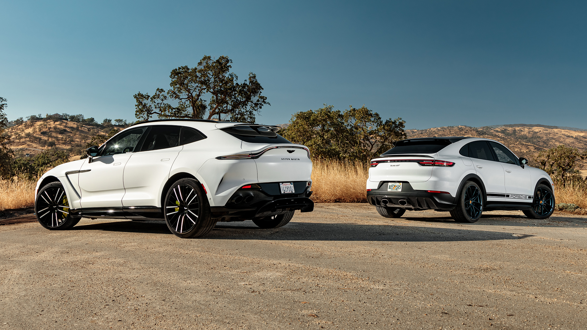 2023 Aston Martin DBX 707 vs 2023 Porsche Cayenne Turbo GT Coupe 6