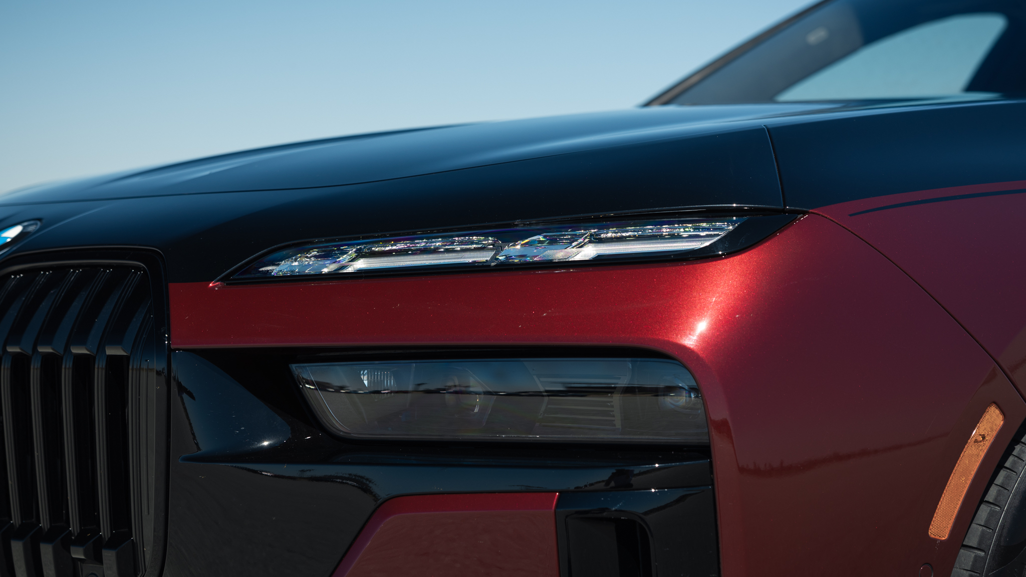 014 2024 BMW 760i xDrive headlight