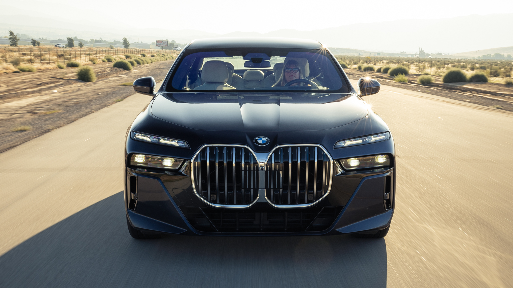 021 2024 BMW 740i sDrive