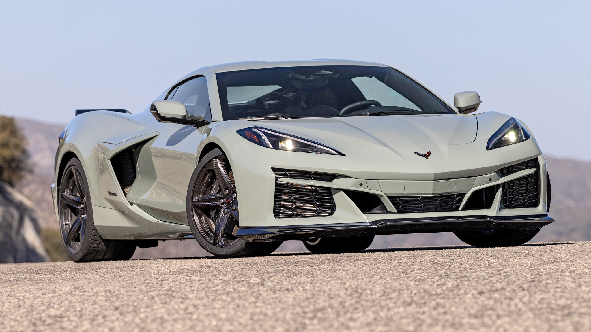 2025 Chevrolet Corvette E-Ray