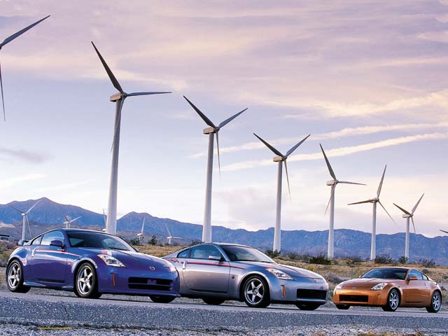 0405_01z+Nissan_Nismo_350z+Various_Side_Views