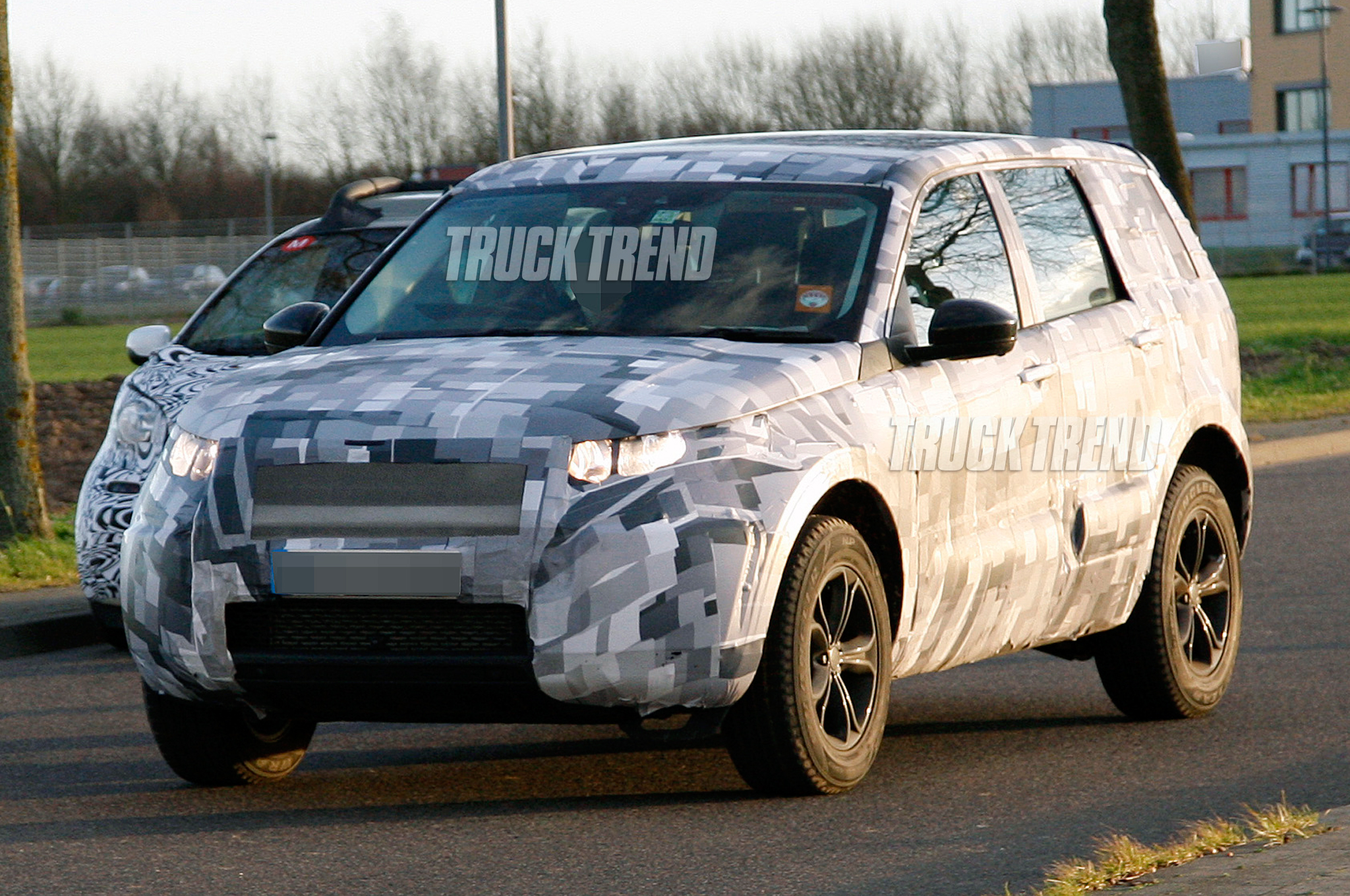 Land Rover Confirms Name of Freelander/LR2 Successor As Discovery Sport