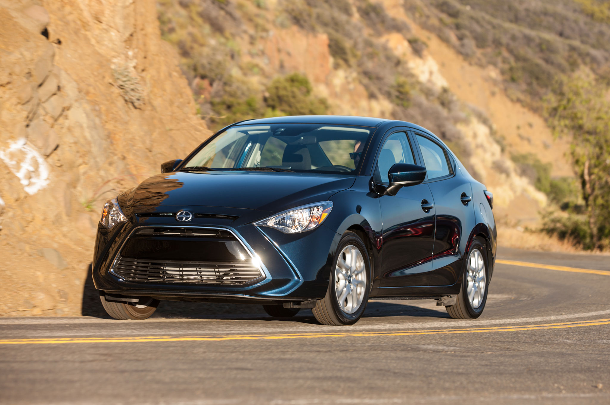 2016 Scion iA