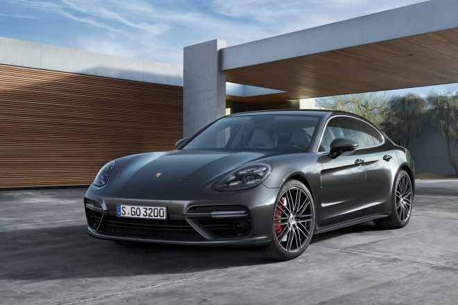 2017 Porsche Panamera